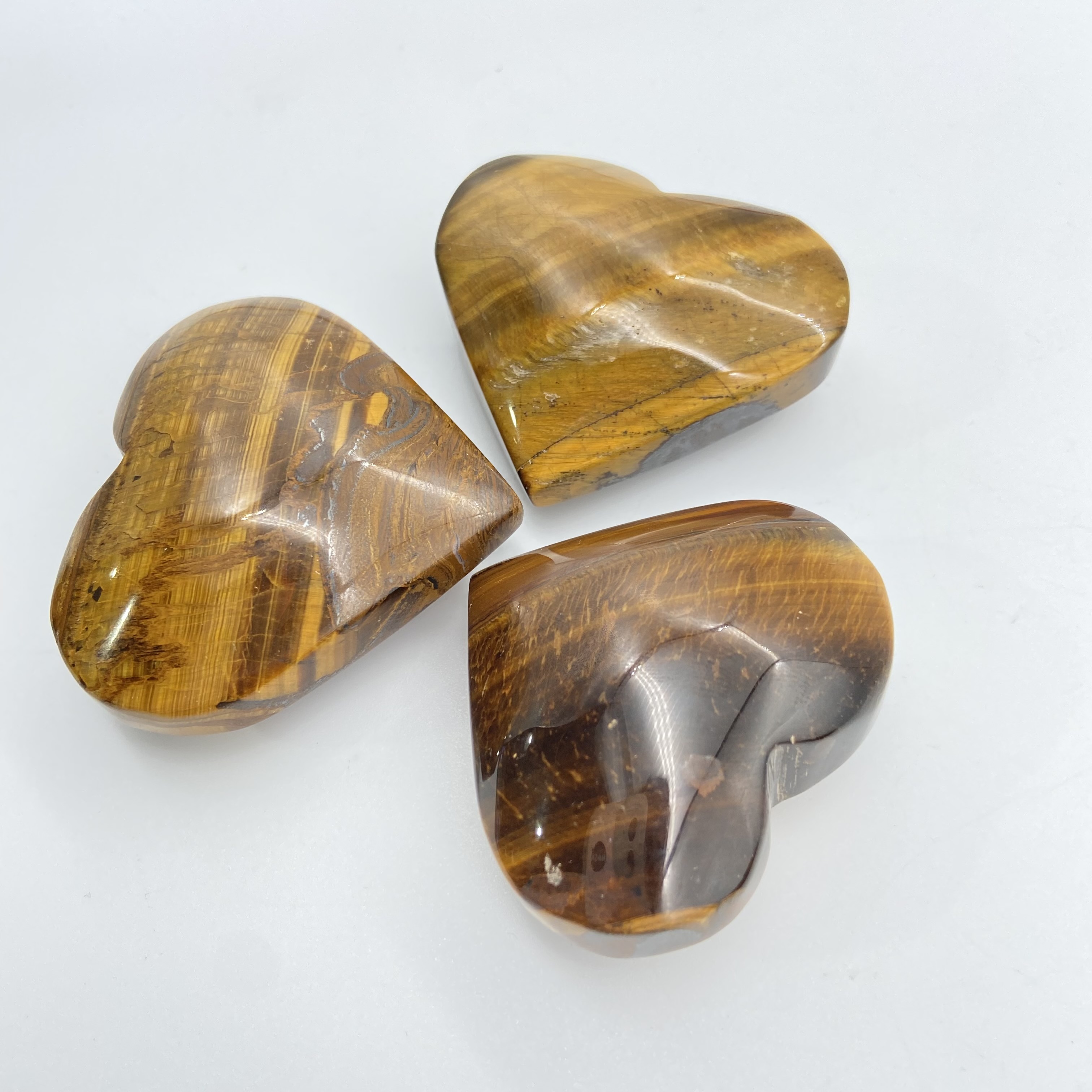 Best Quality Natural crystals healing stones tiger eye stone heart fengshui and healing crystal stone for decoration and gifts