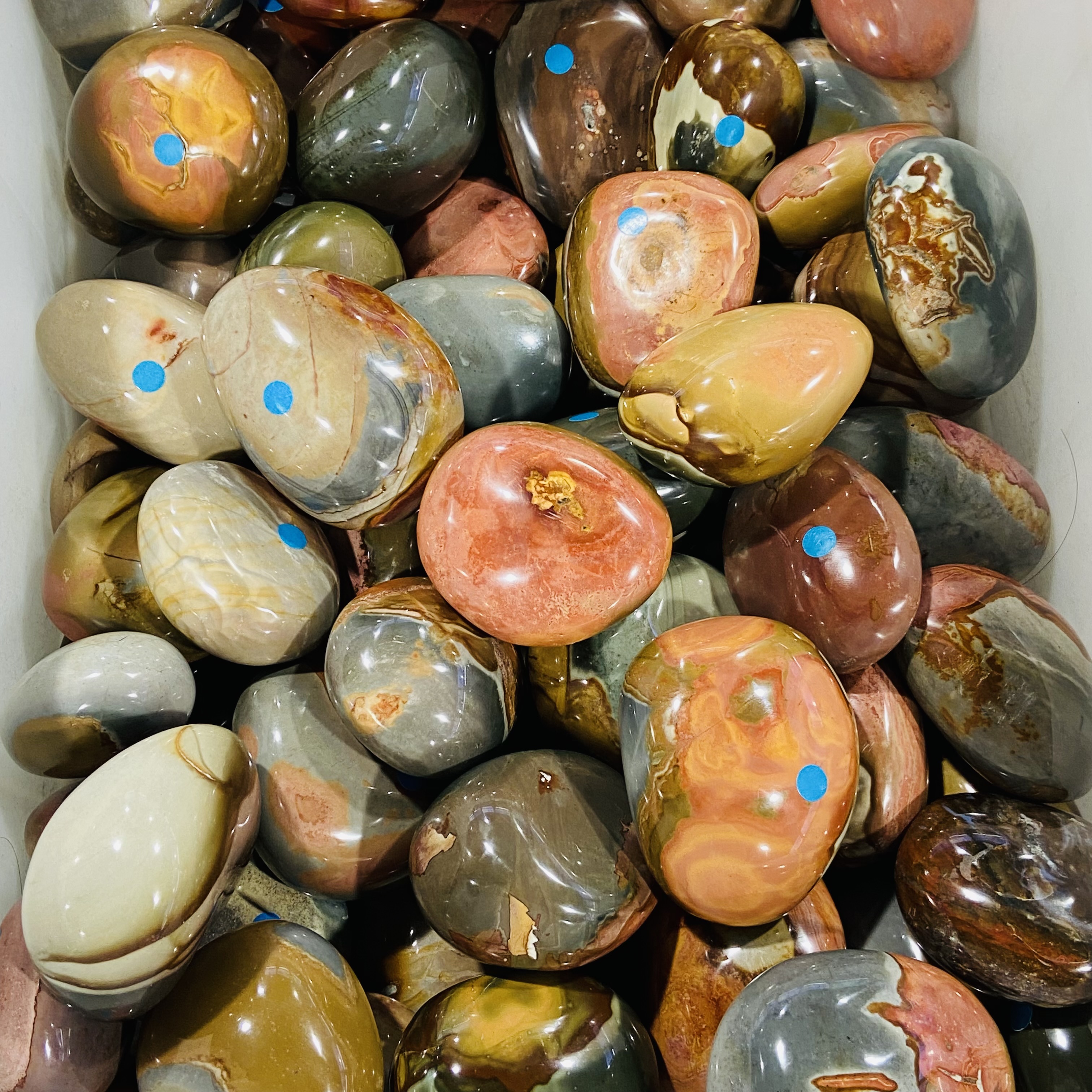 Crystal healing palm stones natural reiki ocean stone palm bulk crystals healing stones for gifts