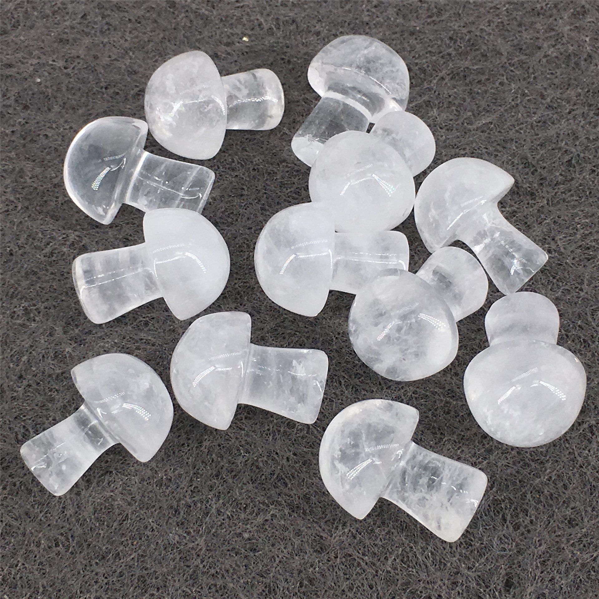 Hot Sale Crystal Healing Stone Natural GemStone Mini Transparent Crystal Mushroom Carving Craft