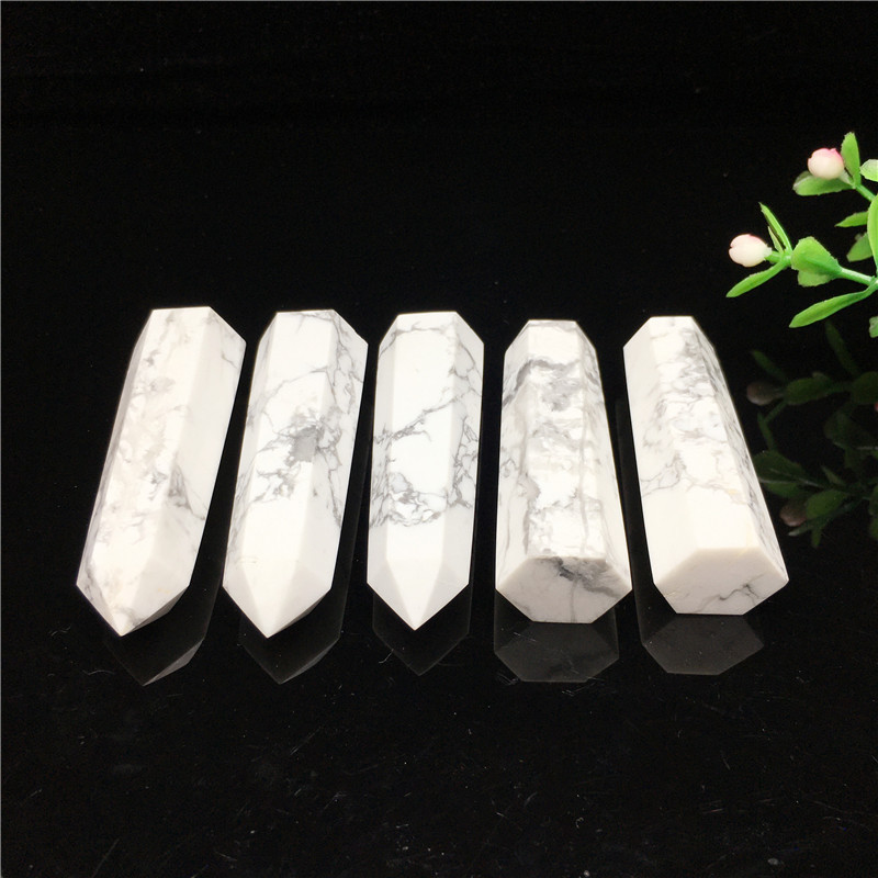 Top quality crystal natural stone small crystal tower point wholesale white pine stone quartz crystal tower for fengshui