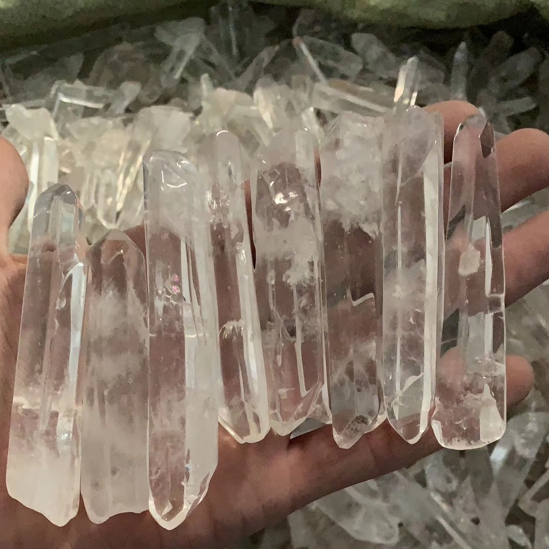 Best selling transparent crystal quartz wholesale bulk original crystal transparent healing stone end gift