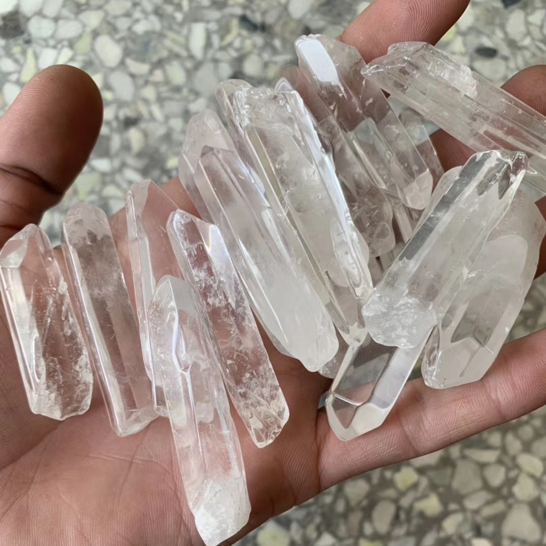 Best selling transparent crystal quartz wholesale bulk original crystal transparent healing stone end gift