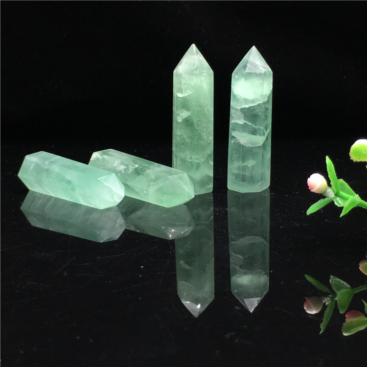 Green fluorite gemstone crystal point tower natural reiki clear green fluorite crystal quartz tower for decoration