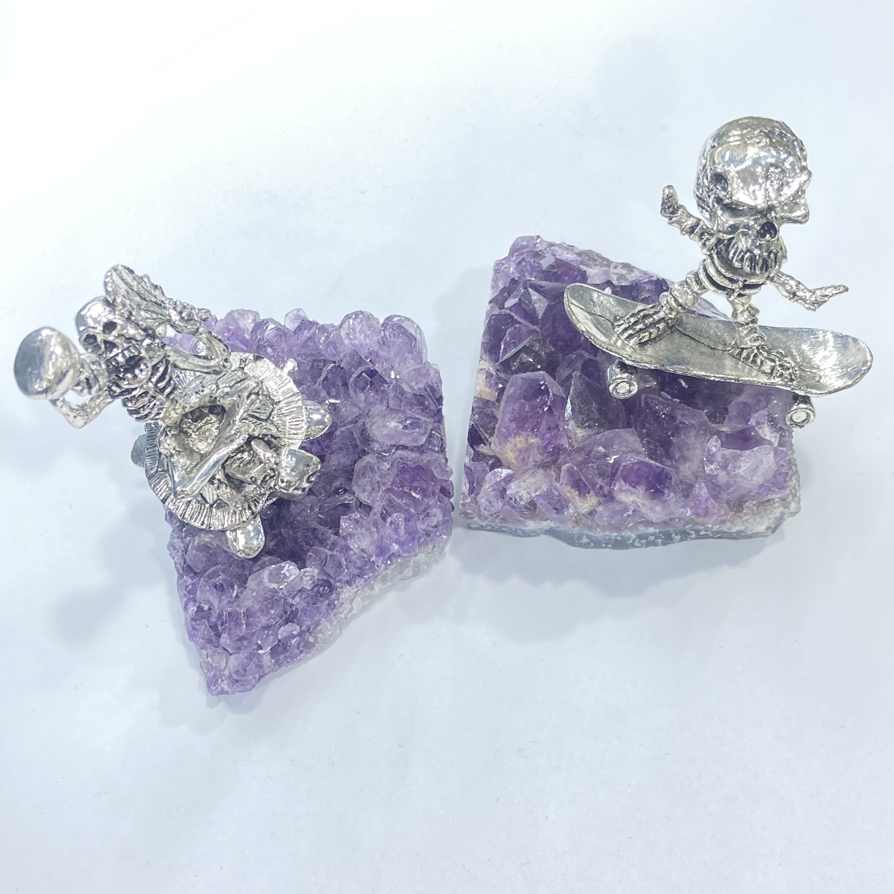 New High Quality Natural crystals healing stones amethyst vug ornaments for decoration and gifts