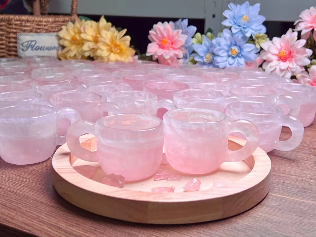 Wholesale natural healing rose quartz crystal polishing reiki gemstone mini hand carving rose crystal cup set folk crafts