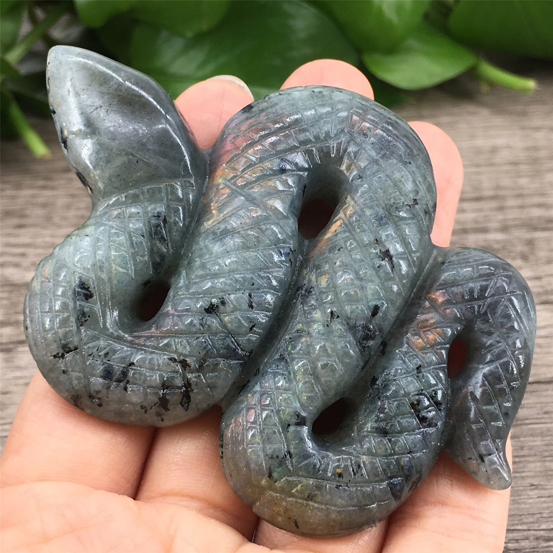 Natural hand crystal carving animal folk crafts healing energy good price 7 cm Labradorite snake decorative gift SAMEI JEWELRY