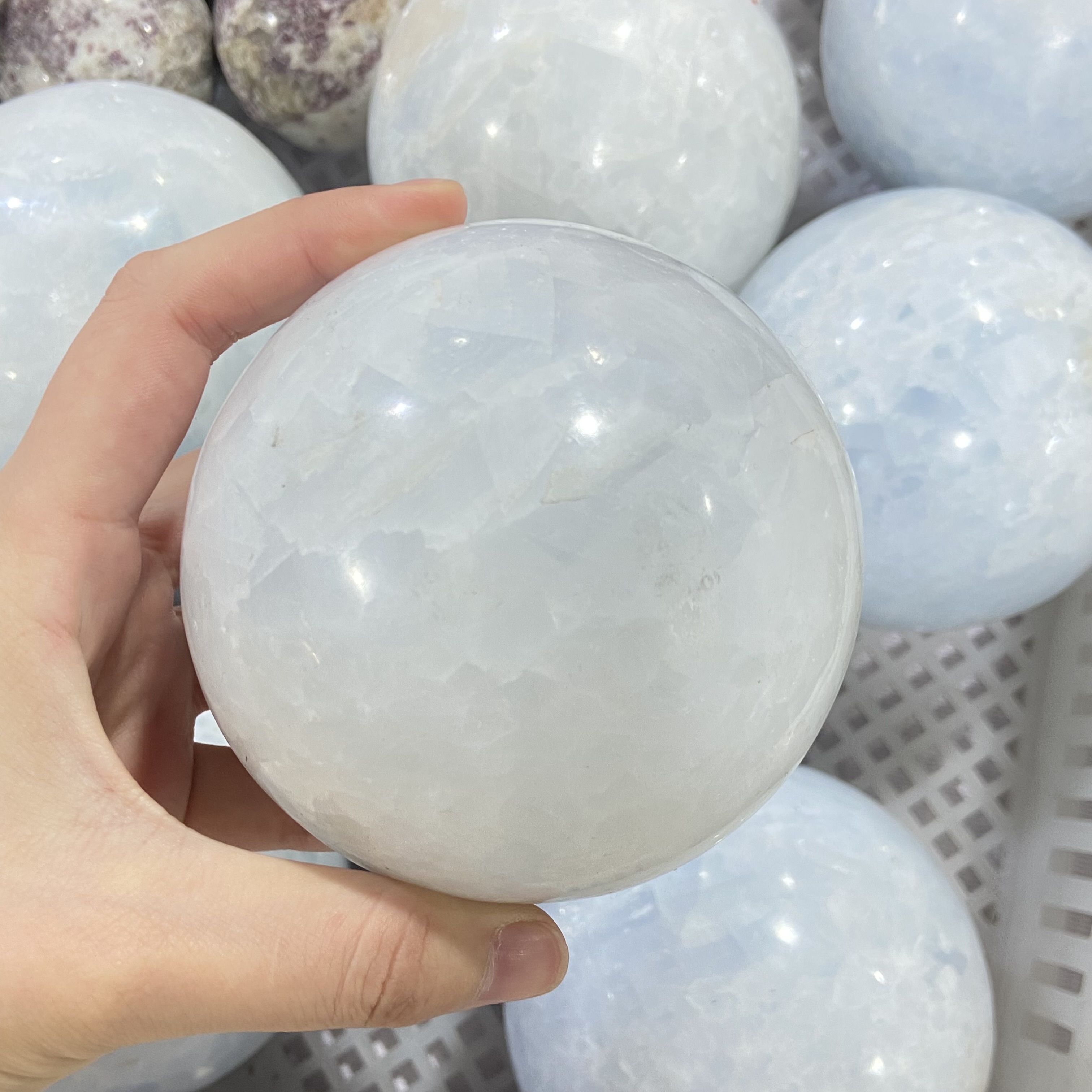 New Product Healing Crystal Stone wholesale natural quartz blue crystal balls sphere decorative for sale