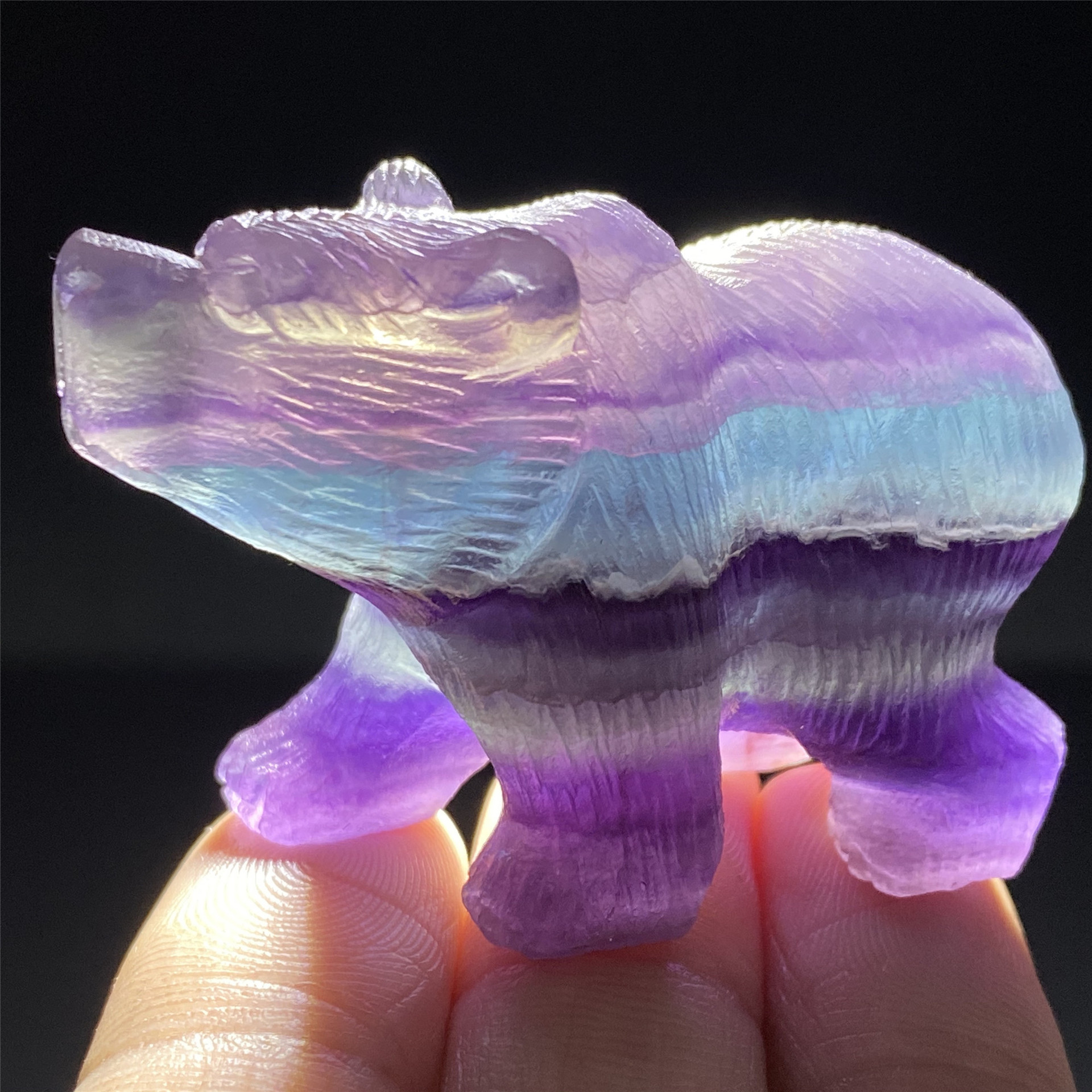 SAMEI JEWELRY Wholesale good price Hand Carved Crafts 2 inches colorful fluorite bear crystal animal carving for decoration