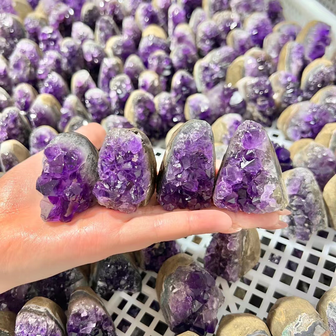 Wholesale high quality small crystal cluster gemstone healing natural amethyst cluster crystal crafts for decoration