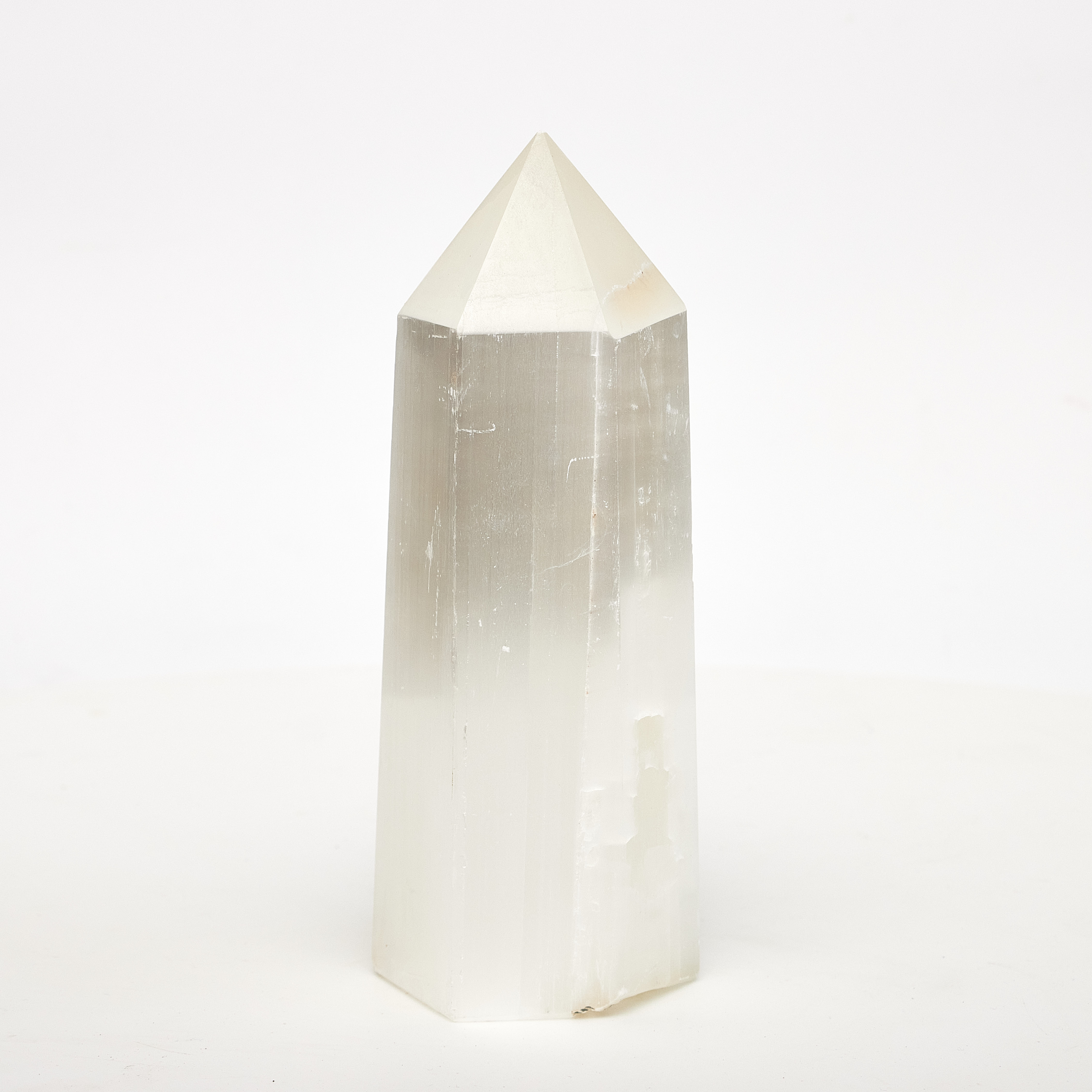 Hot sale Natural crystals healing stones tower selenite point fengshui and healing crystal stone for decoration and gifts