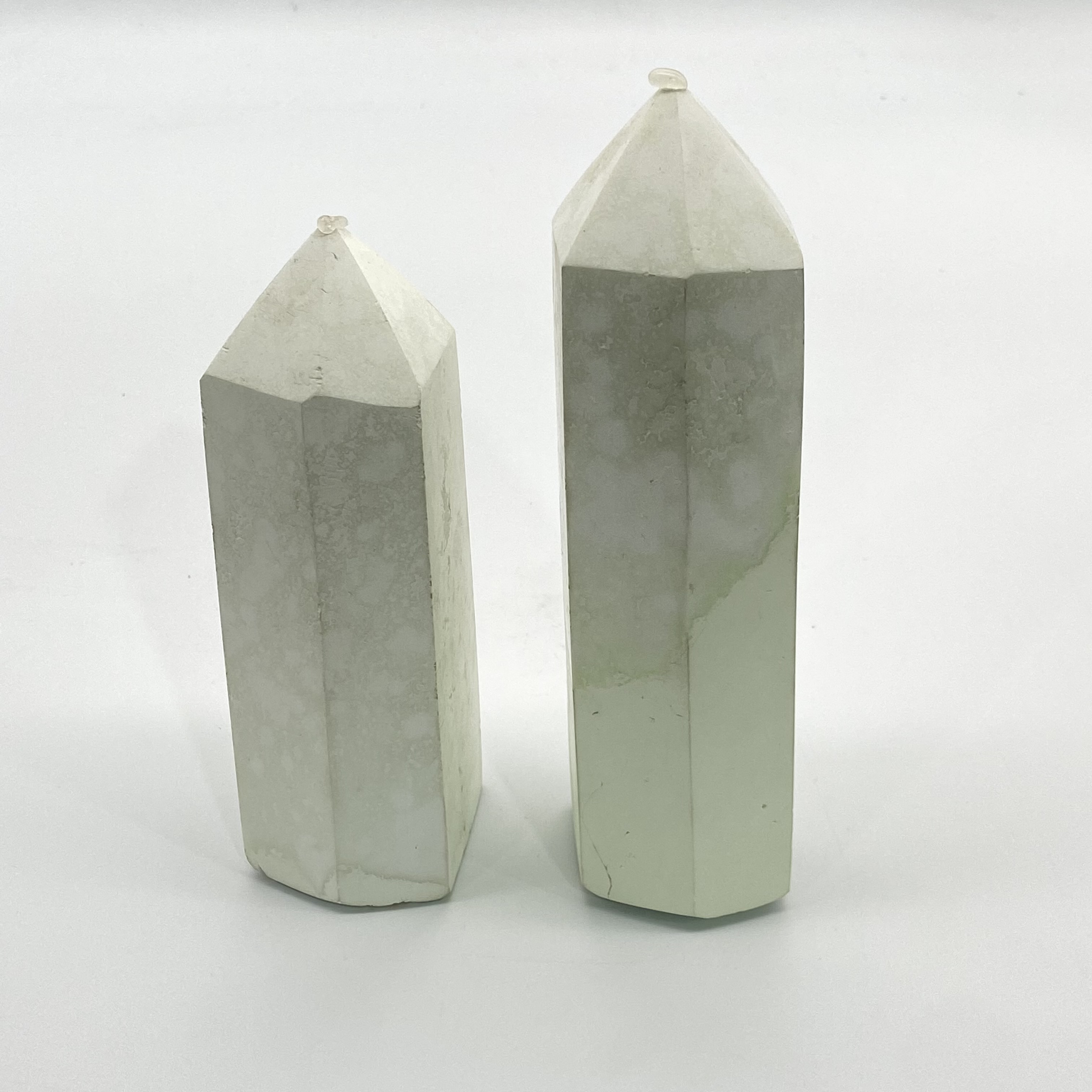 Polished crystal quartz points tower natural healing white Lemon pine crystal tower large for Craft decoration