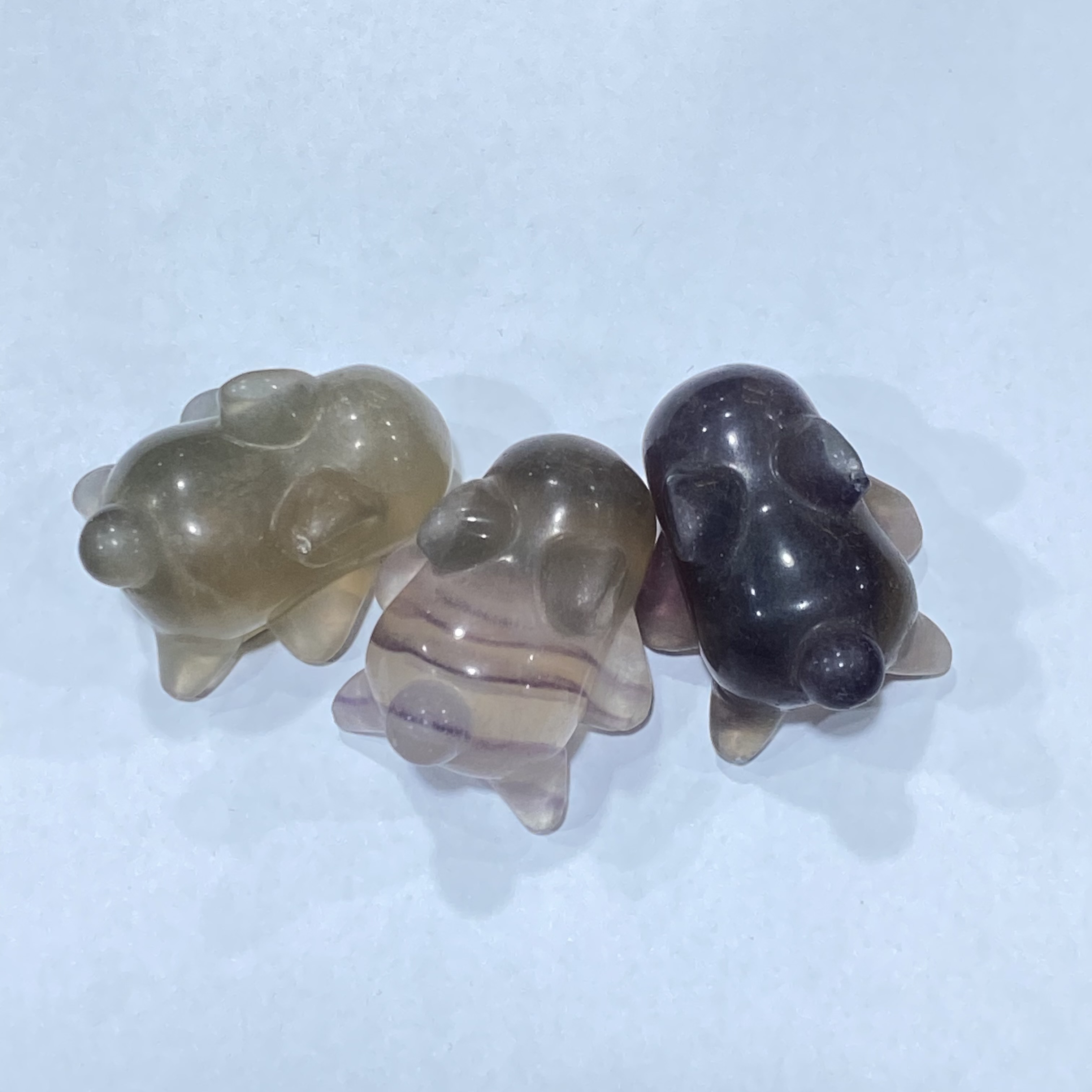 Wholesale Crystal Mini Hand Carved Animal Crafts Natural Crystal Polishing Fluorite Rabbit For Home Decoration