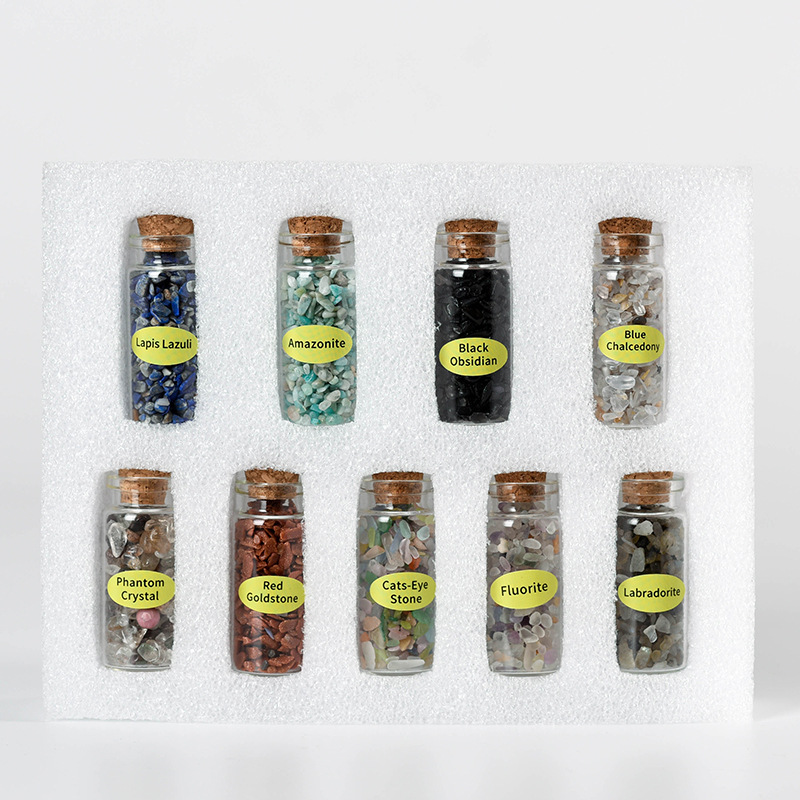 Holiday Gift Natural crystals wholesale bulk tumbled stone healing crystal crushed stone wish bottle Gift box set