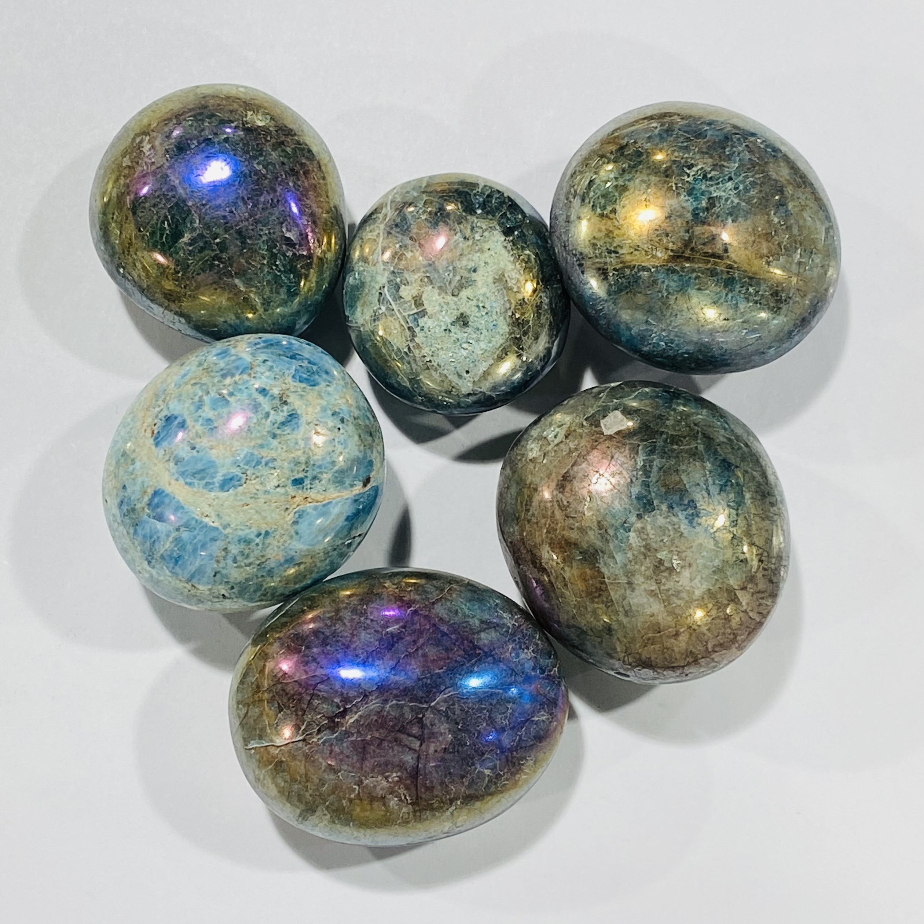 Smooth Polished oval apatite palm stone crystals healing stones natural color plating apatite palm stone