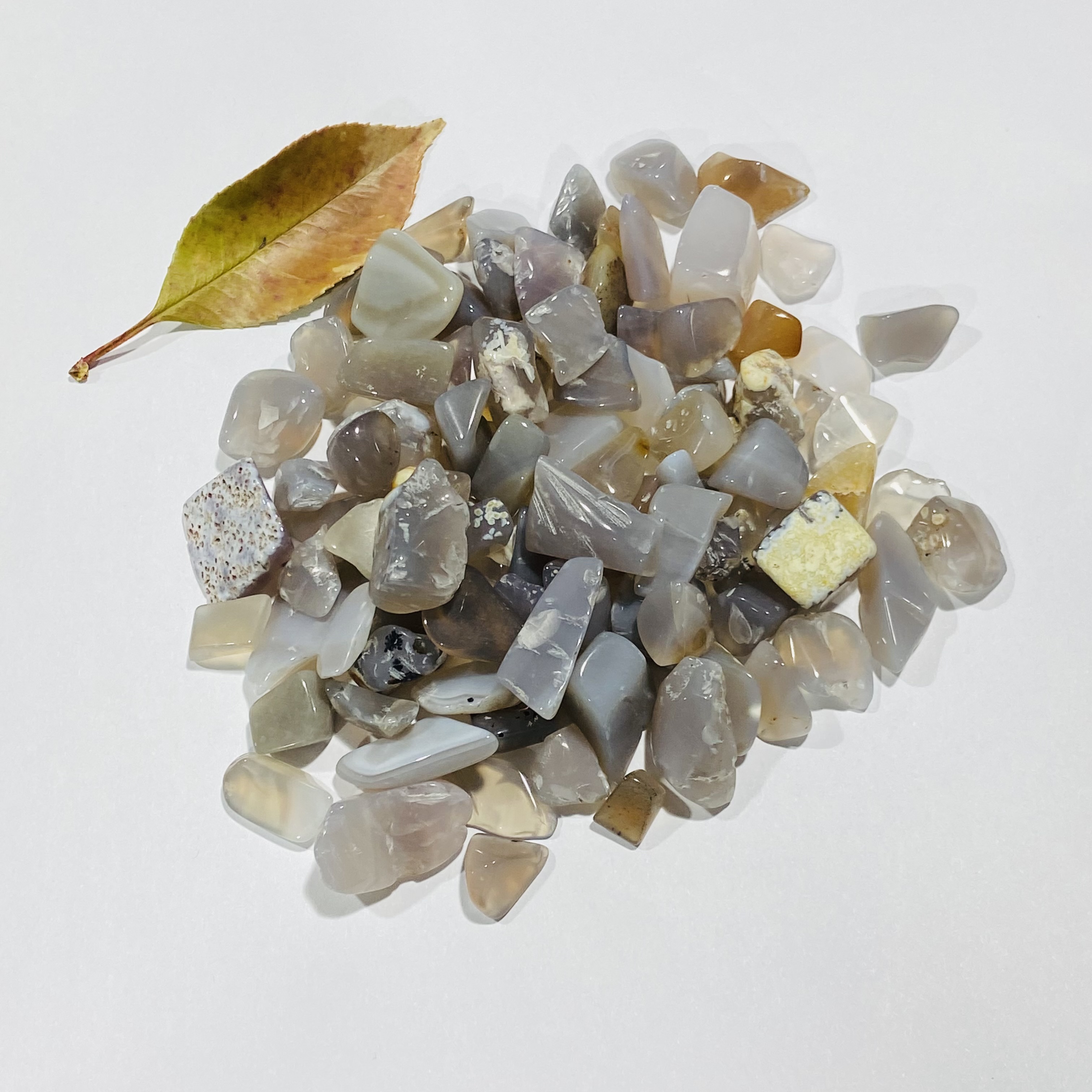 Best selling crystal tumbles healing stone natural reiki agate tumbled stone gravel for healing