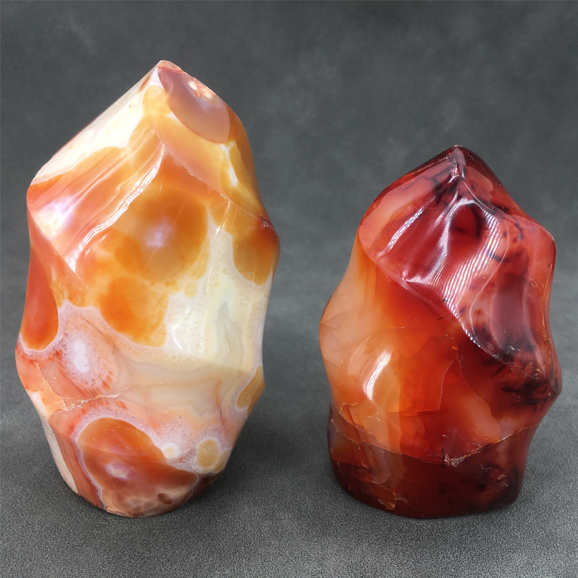 High quality natural reiki agate crystal carvings 8.5cm red agate flame mini crystal carving for home decoration