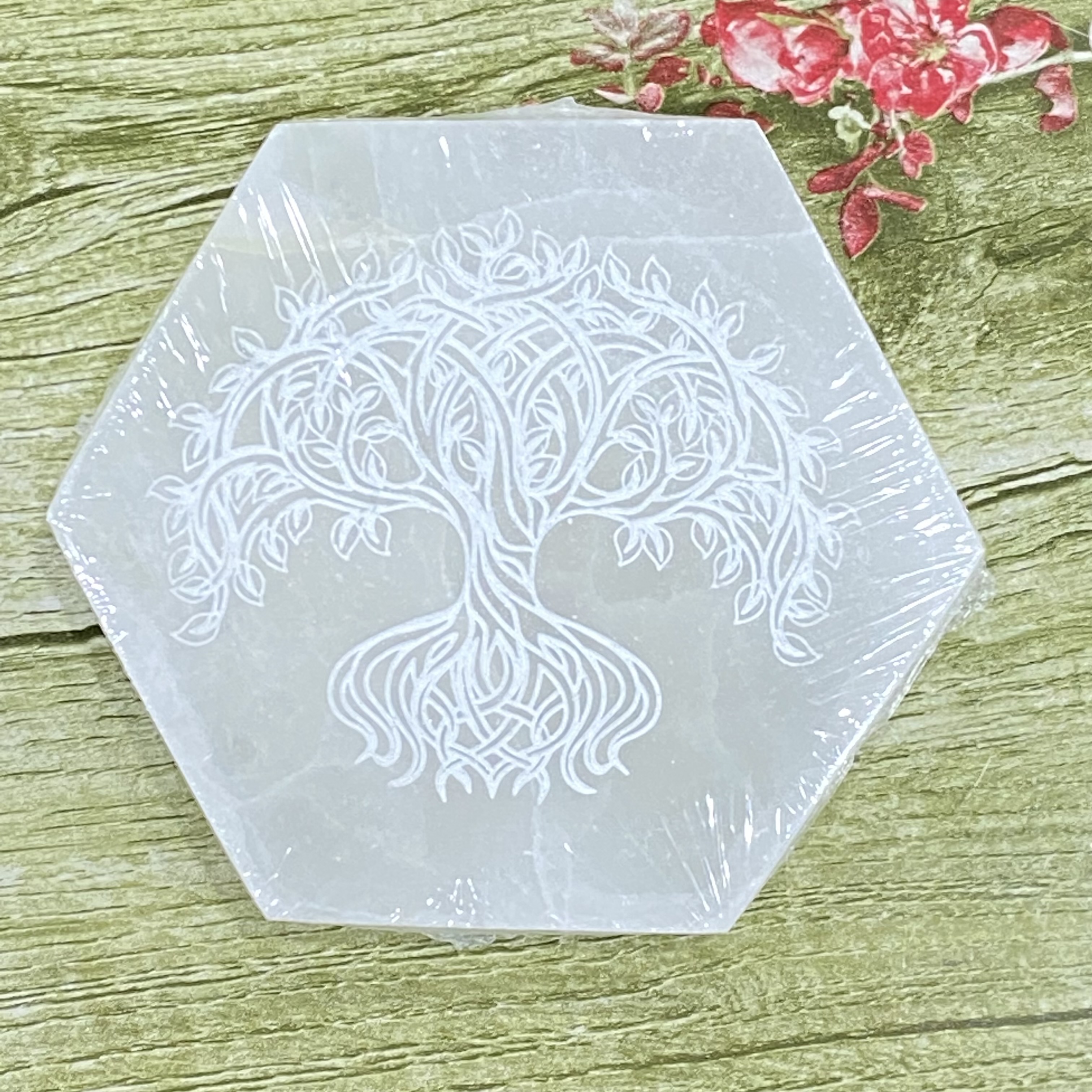 Hot sale high quality hexagon Selenite charging plate healing crystal Selenite stone for decoration and energy