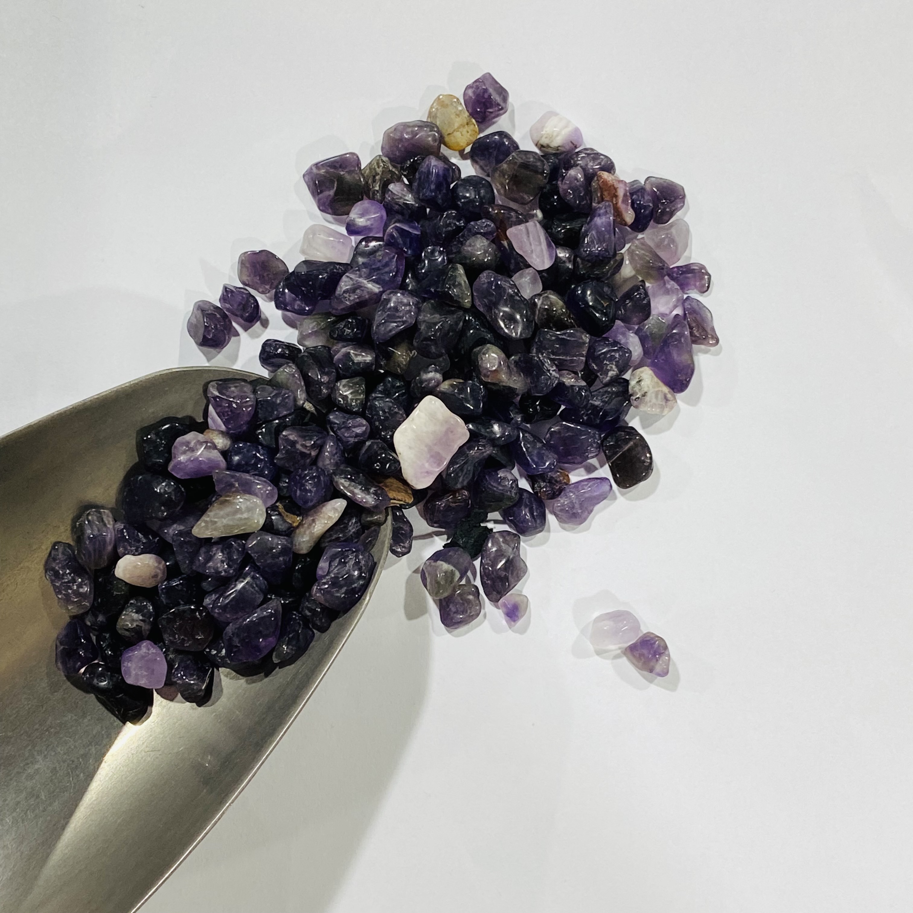 Dark purple crystal stone bulk crystal healing natural stone wholesale crystal clear amethyst tumble stones