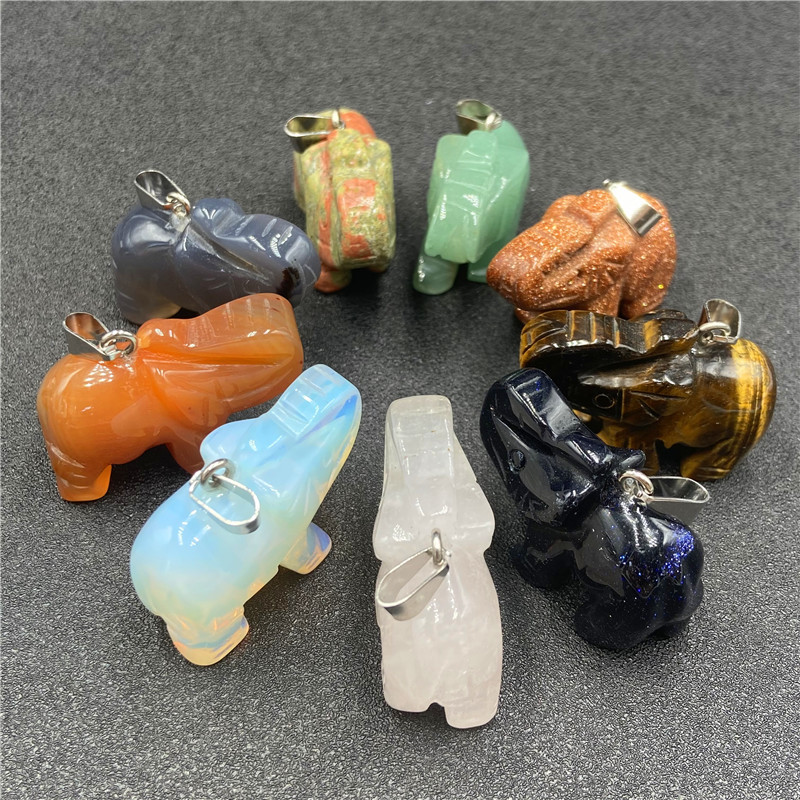 Hand Carved natural crystal stone elephant pendant jewelry polished healing mini elephant crystal carving gem necklace For Women