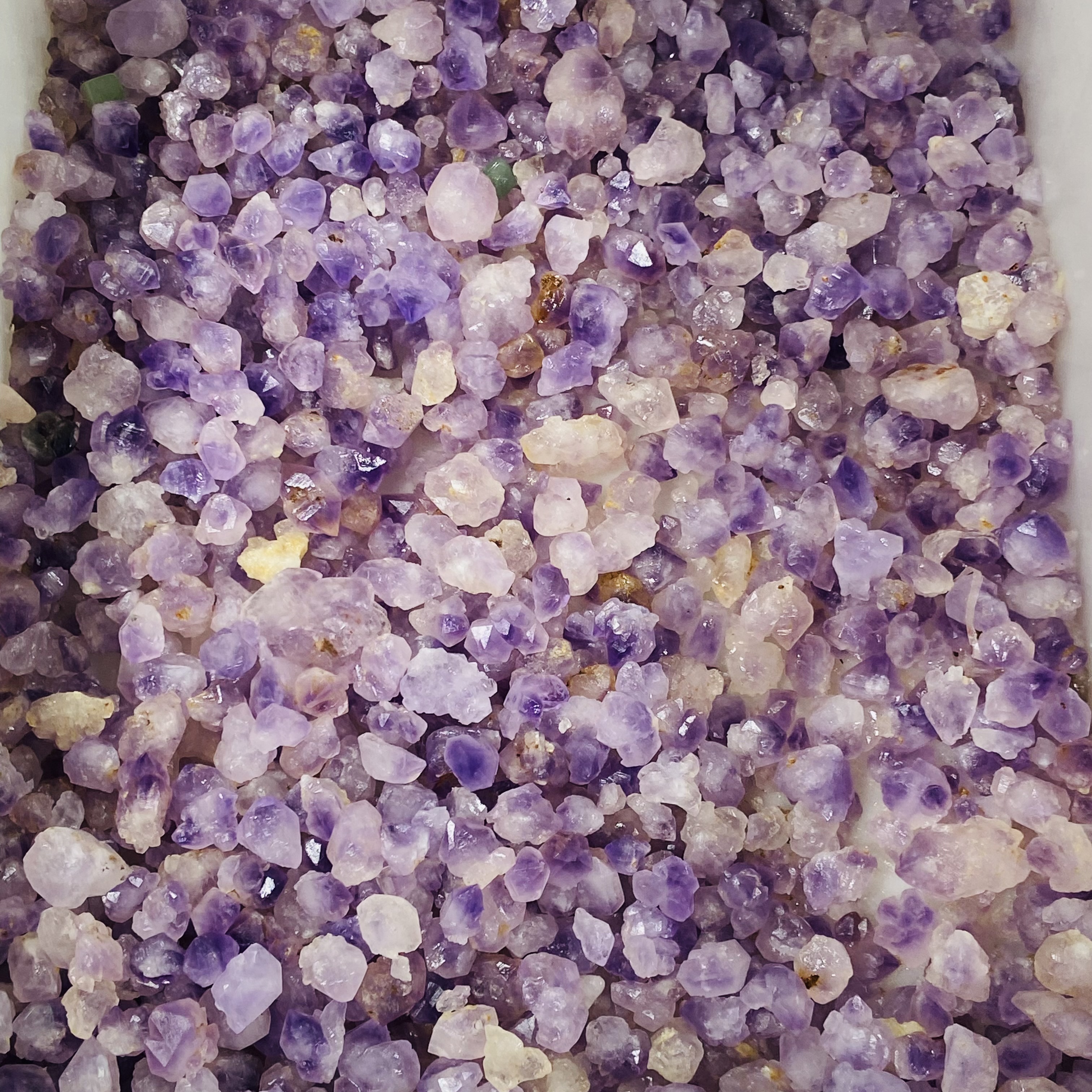 Wholesale High Quality natural crystals healing stones amethyst Crystal Tumbled Stone healing stone for decoration and gifts