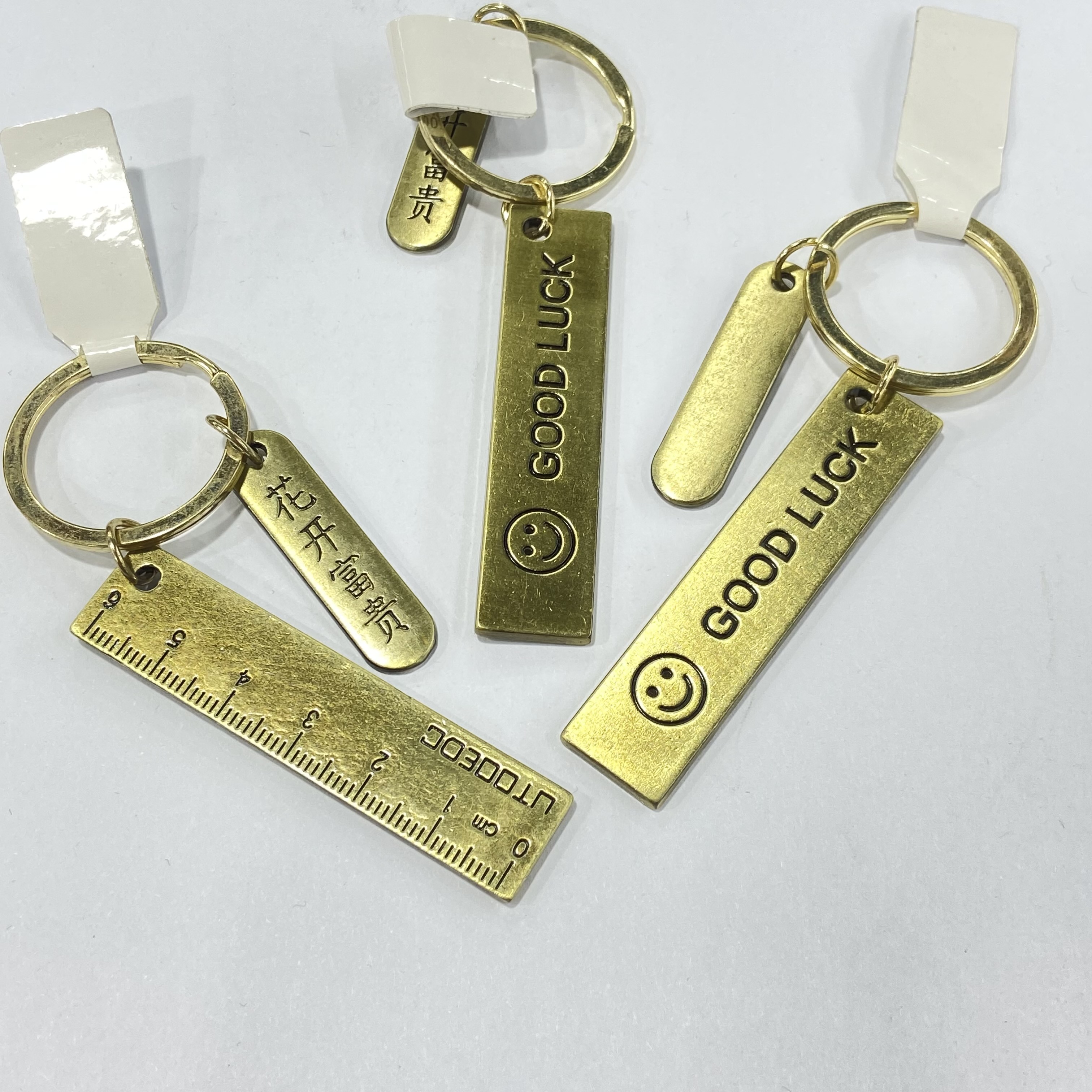 wholesale natural crystal crafts gift religion alloy key chains for decoration