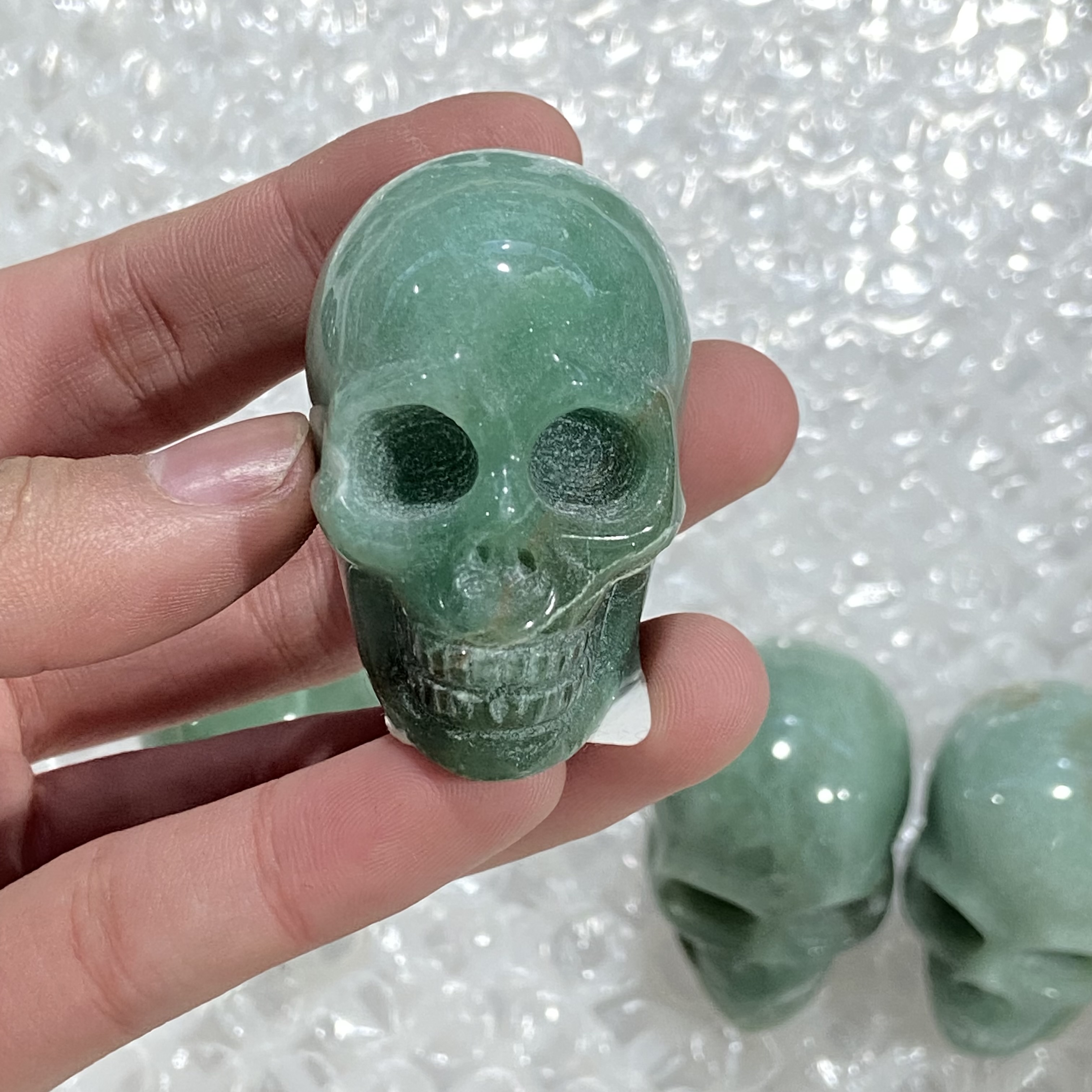 Hot sale natural Quartz Crystal Miscellaneous stone crystals skull healing stone for decoration and gifts