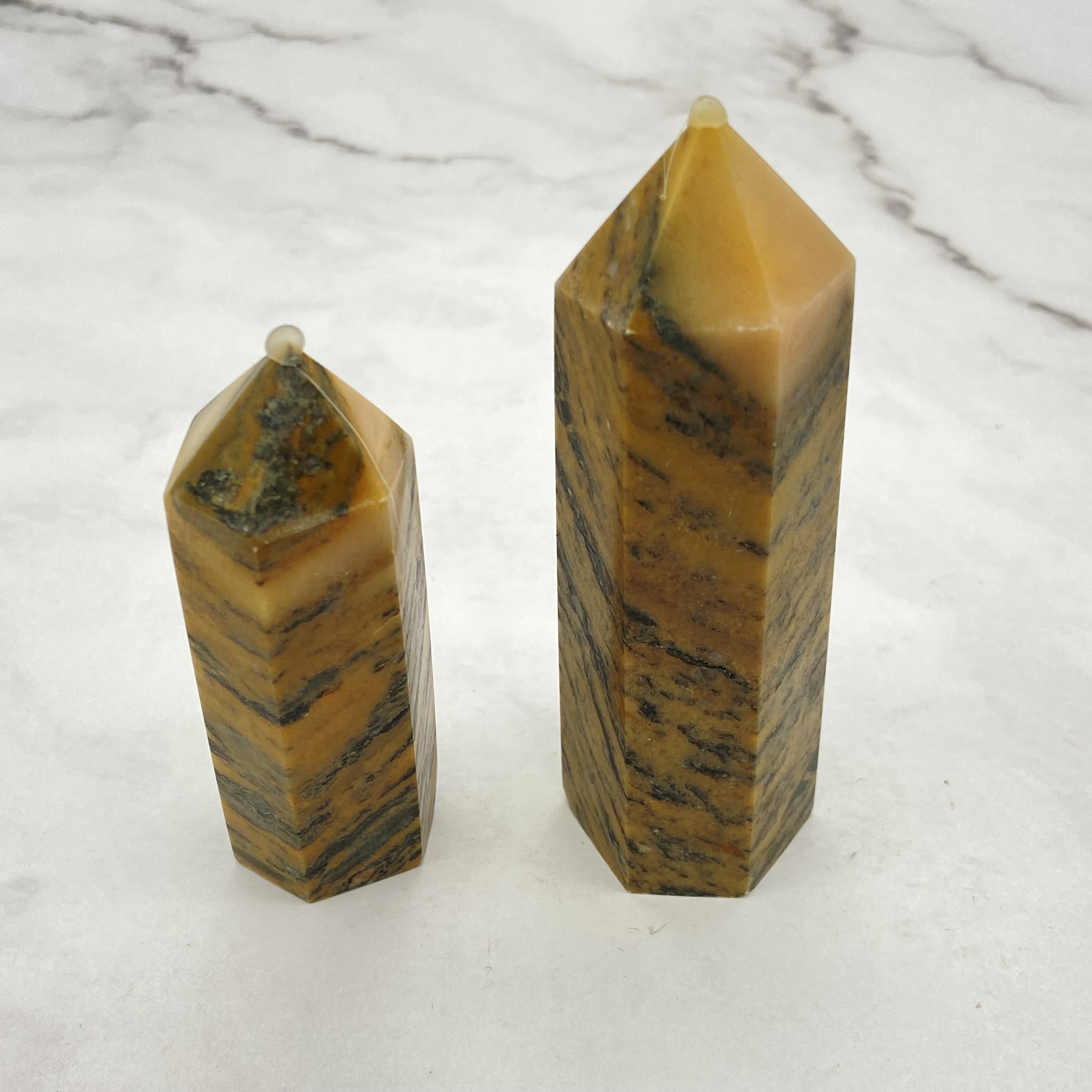 Natural stone crystal polished healing leopard grain crystal fengshui small point tower for crafts