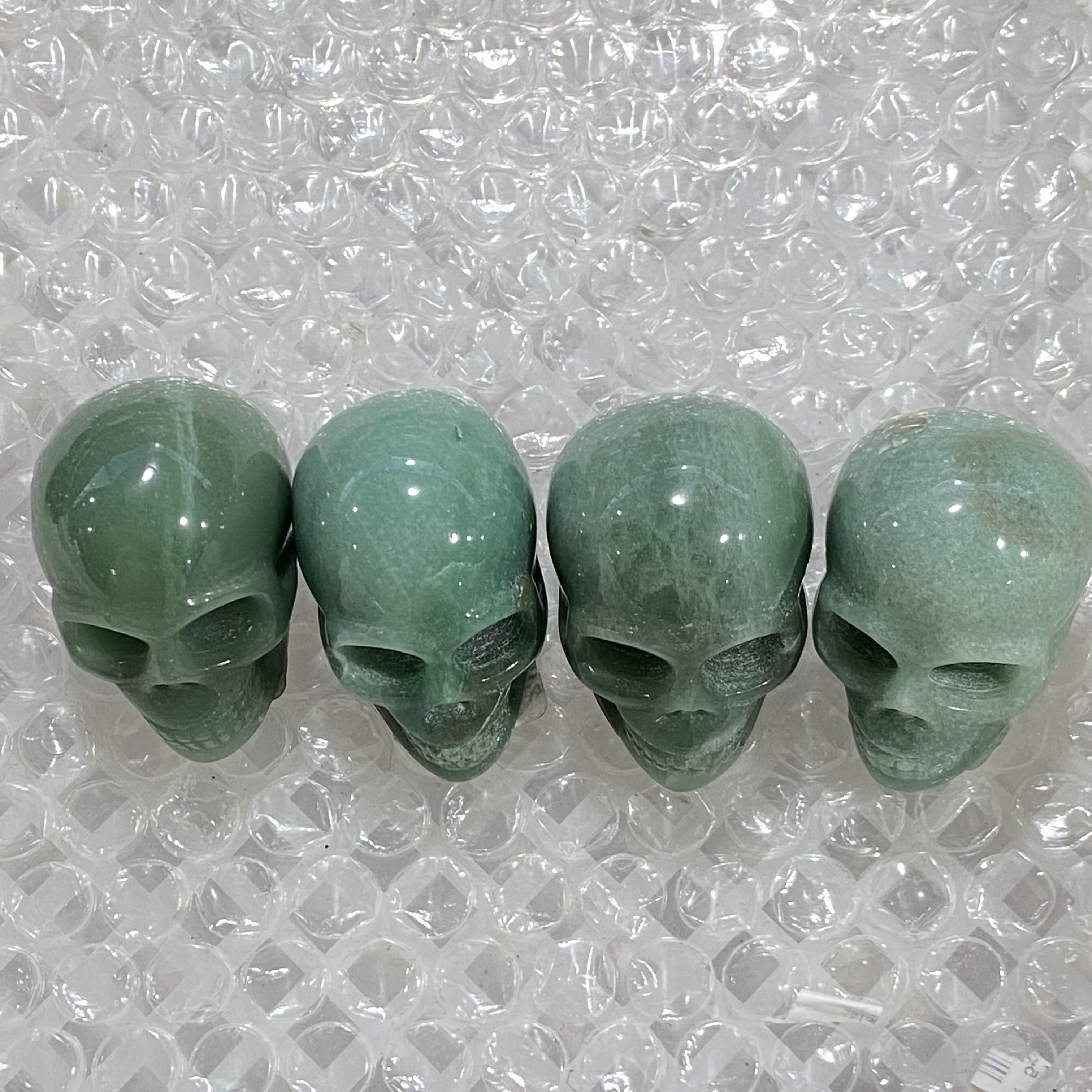 Top saling natural Quartz Crystal Miscellaneous stone crystals skull healing stone for decoration and gifts