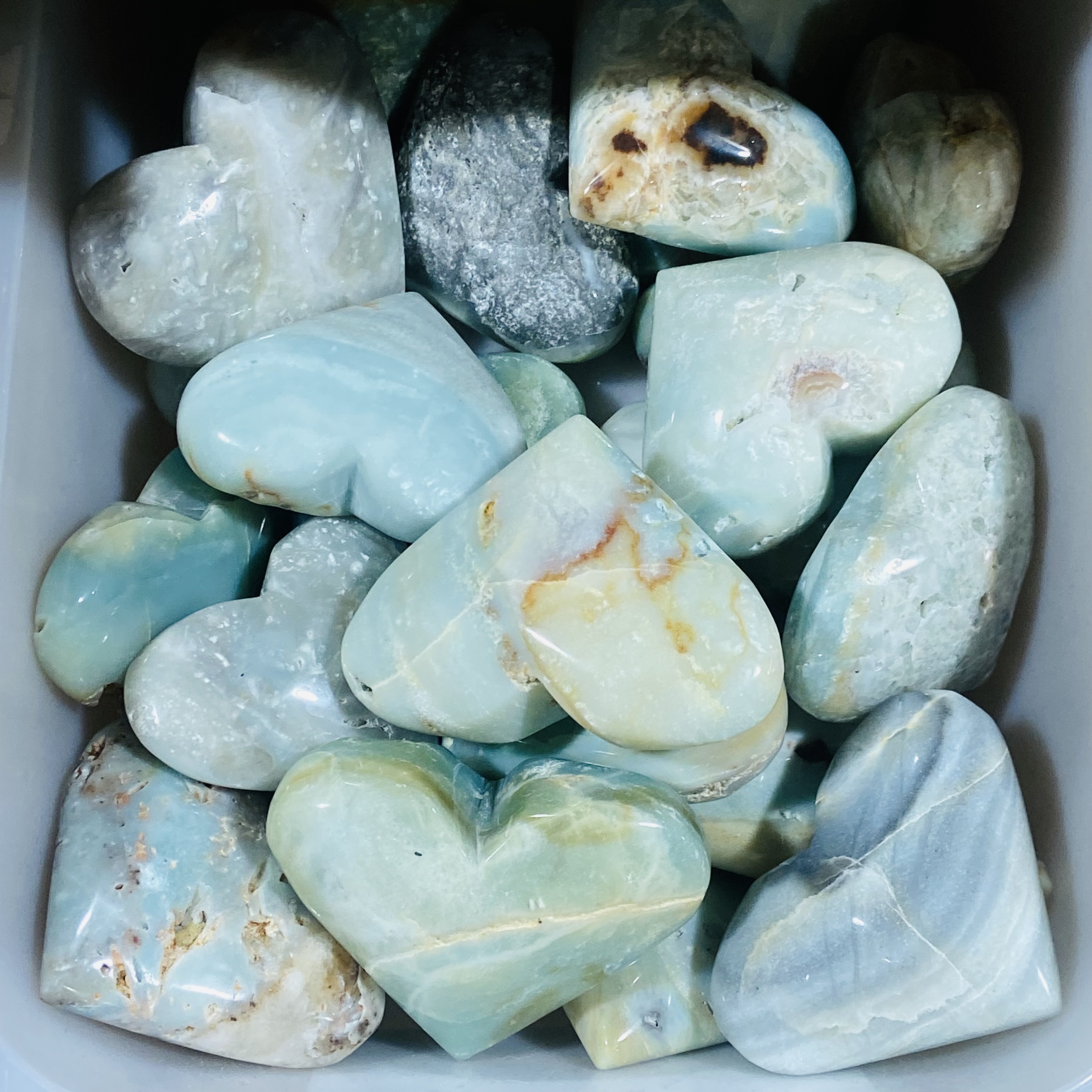 New High quality Natural crystals healing stones Sky blue stone Crystal hearts healing crystal for decoration and gifts