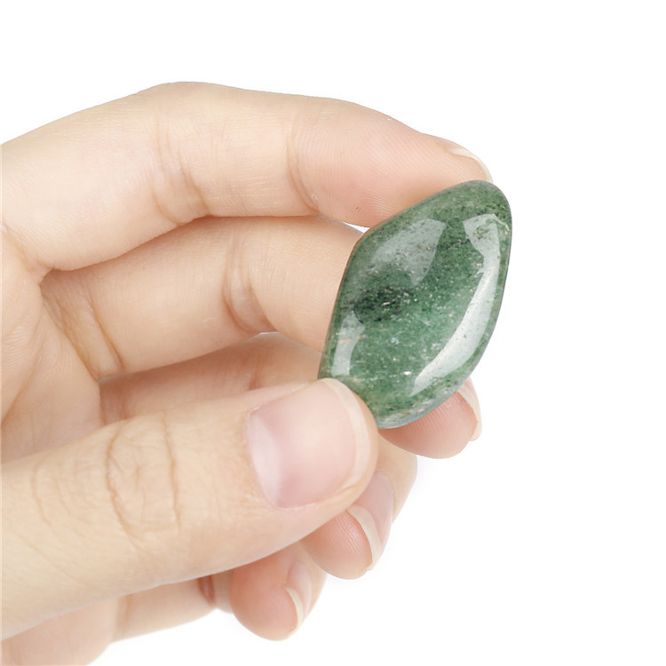 Natural polished crystal mineral gravel wholesale 2-3cm healing crystal green aventurine tumble stone gift box set