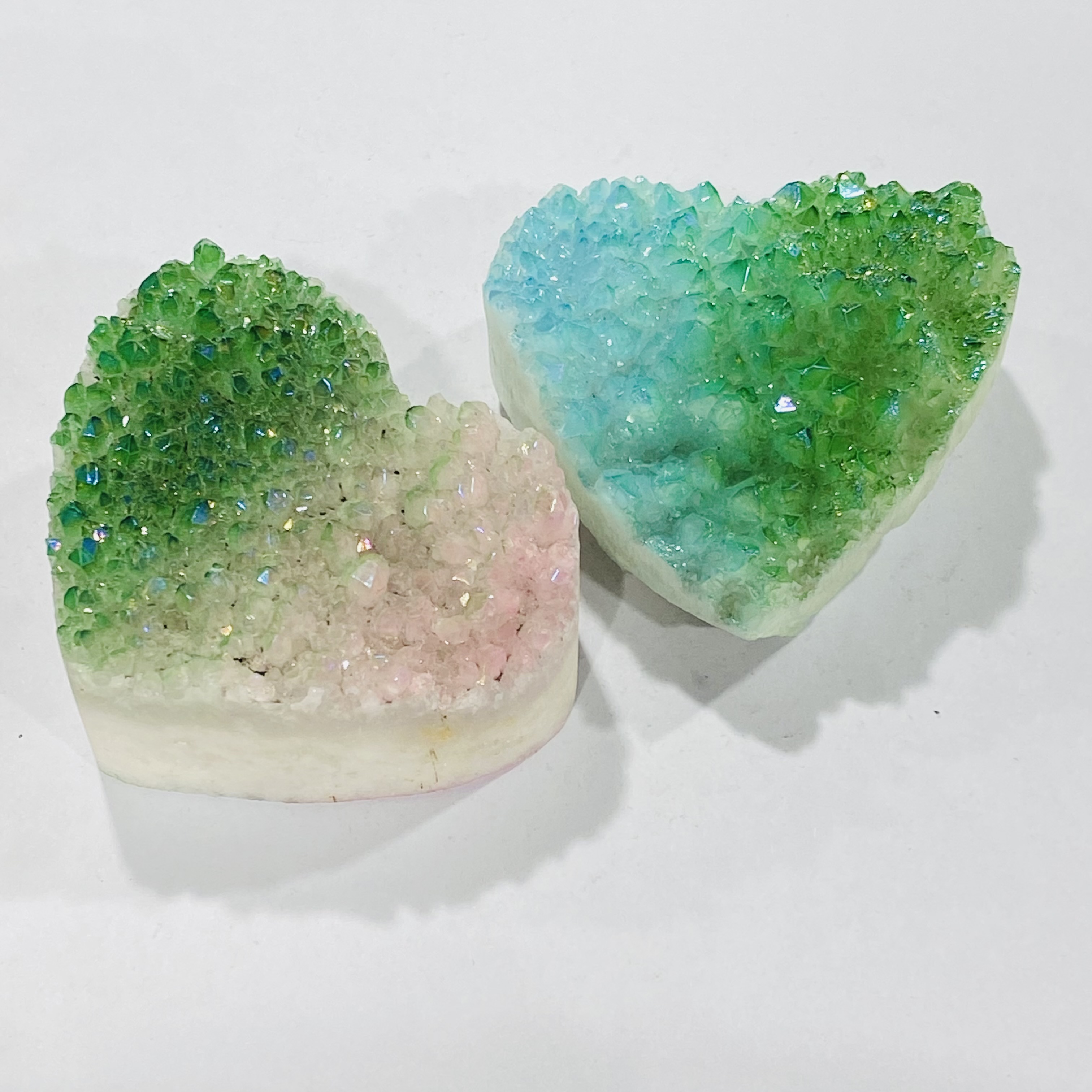 Natural healing crystal gemstone high Quality candy color heart shape crystal cluster natural for love Gift