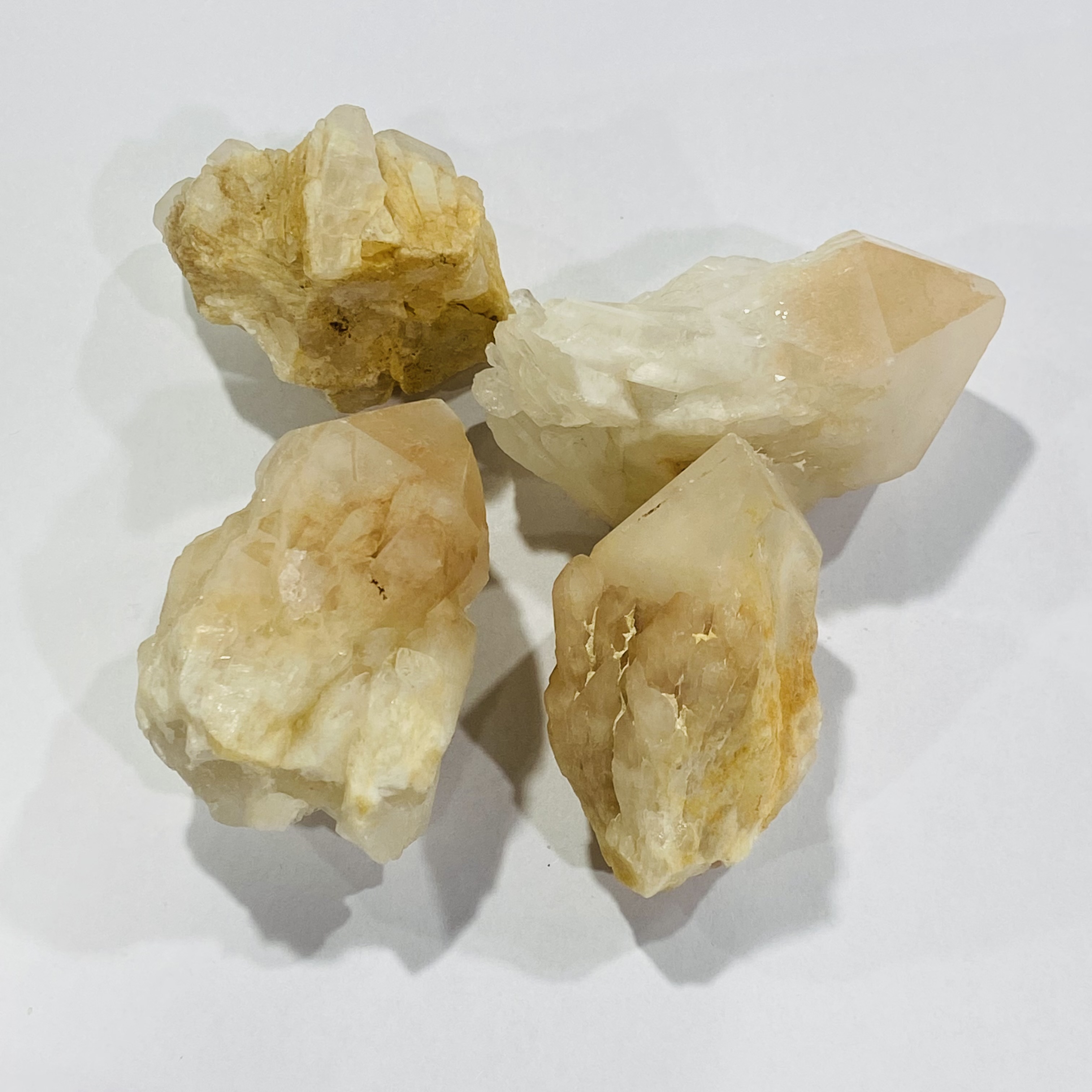 Natural Healing Stone quartz cluster crystals in bulk Healing Pineapple Crystal Cluster For Decoration