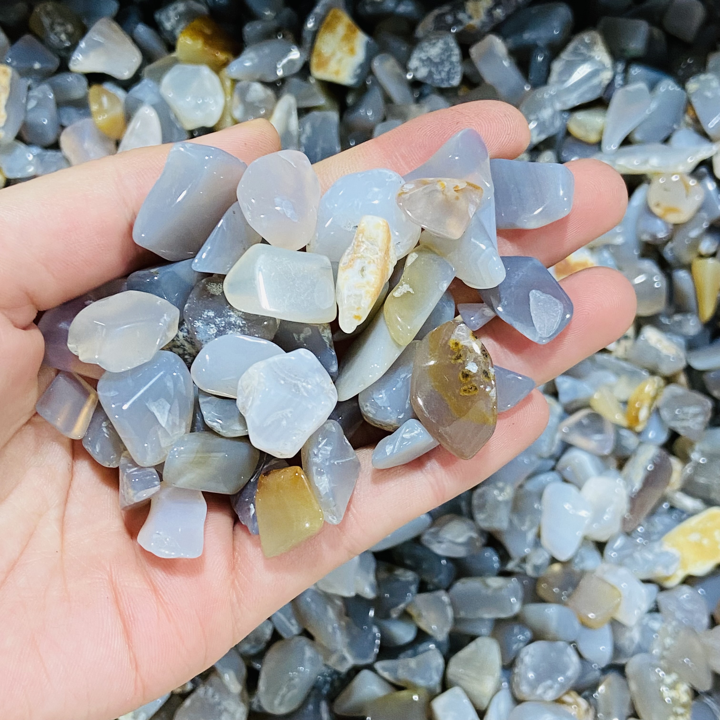 Best selling crystal tumbles healing stone natural reiki agate tumbled stone gravel for healing