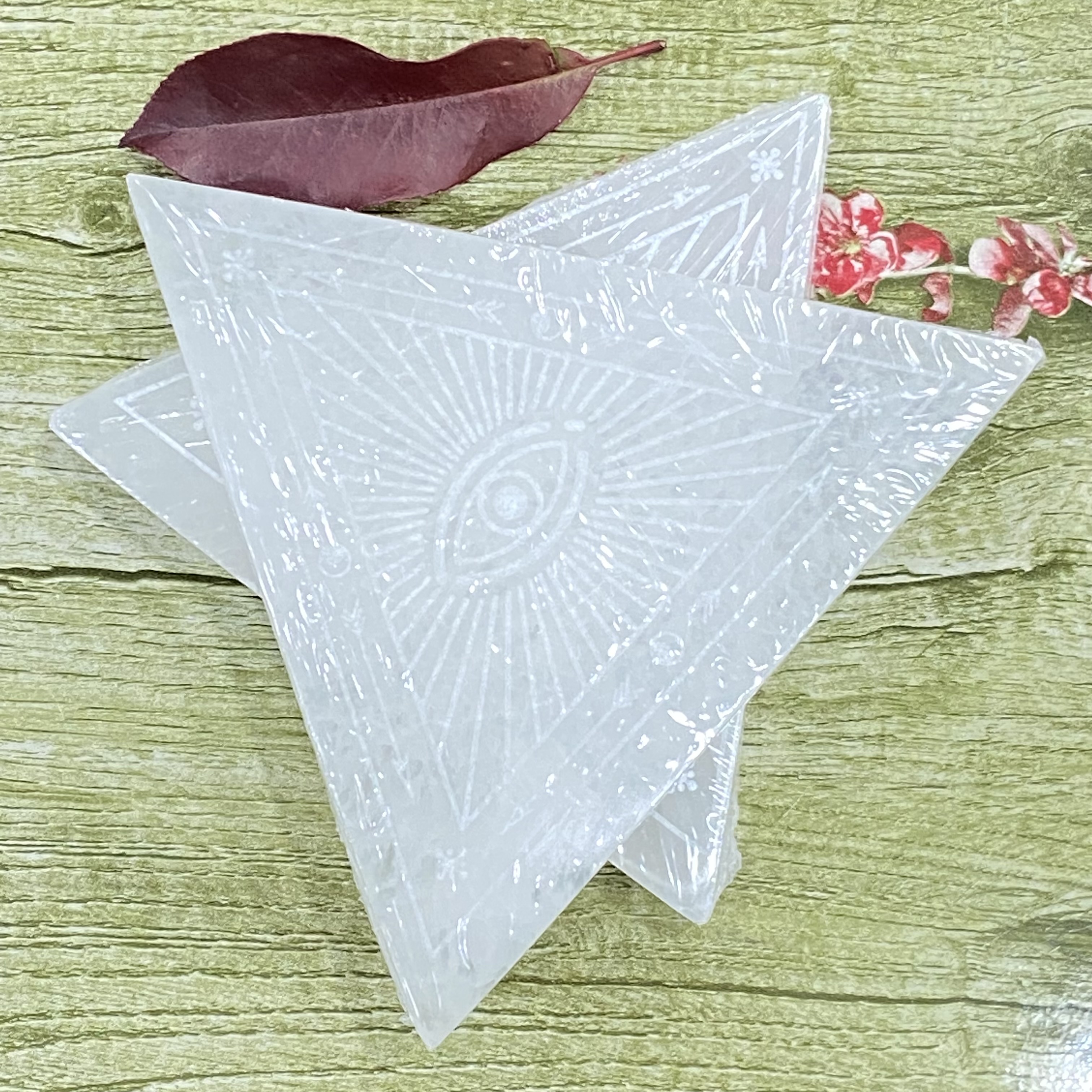 Top saling high quality triangle Selenite charging plate healing crystal Selenite stone for decoration and energy