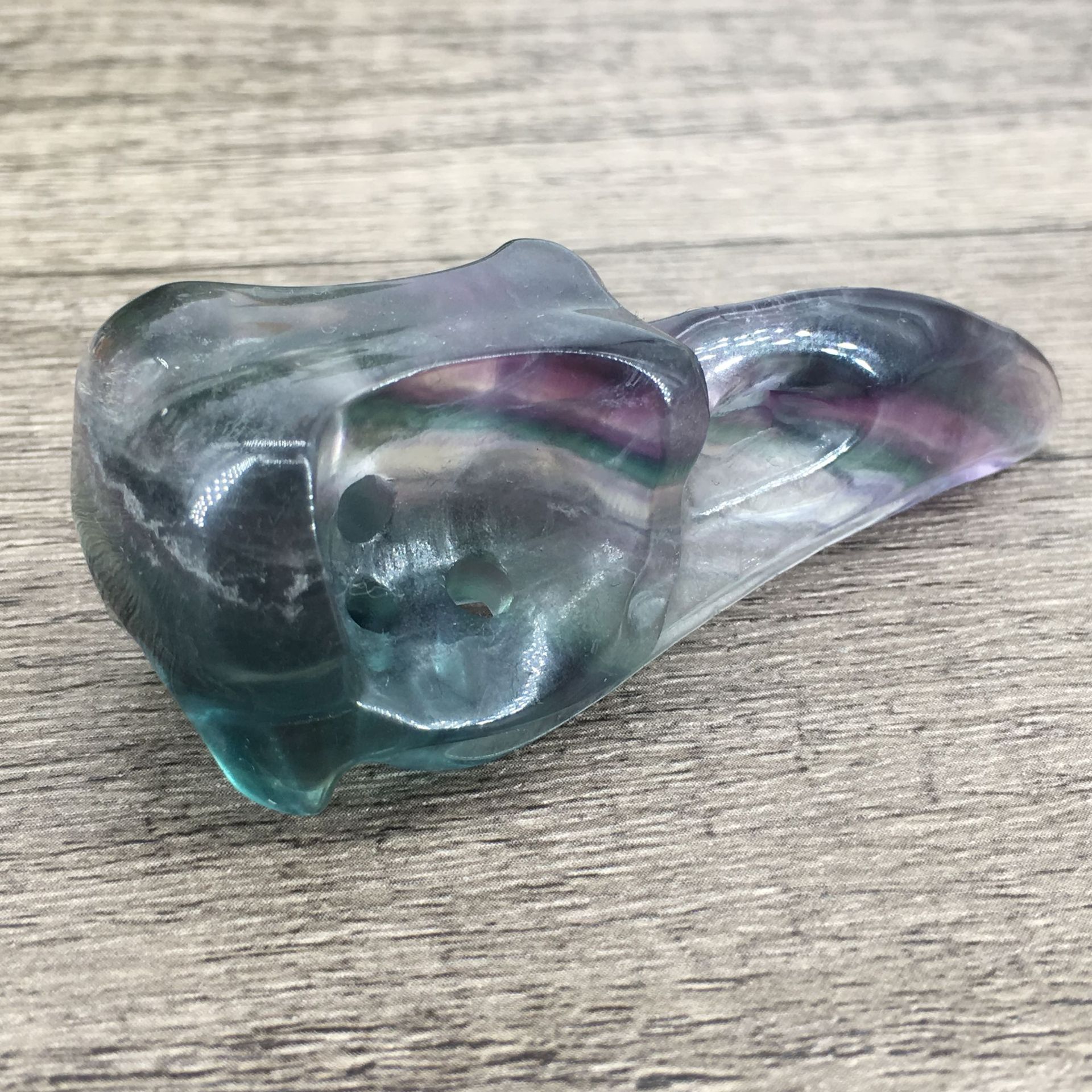 SAMEI JEWELRY Wholesale Natural Quartz crystal carving animal 7.5cm natural crow good price skull Colored fluorite carving