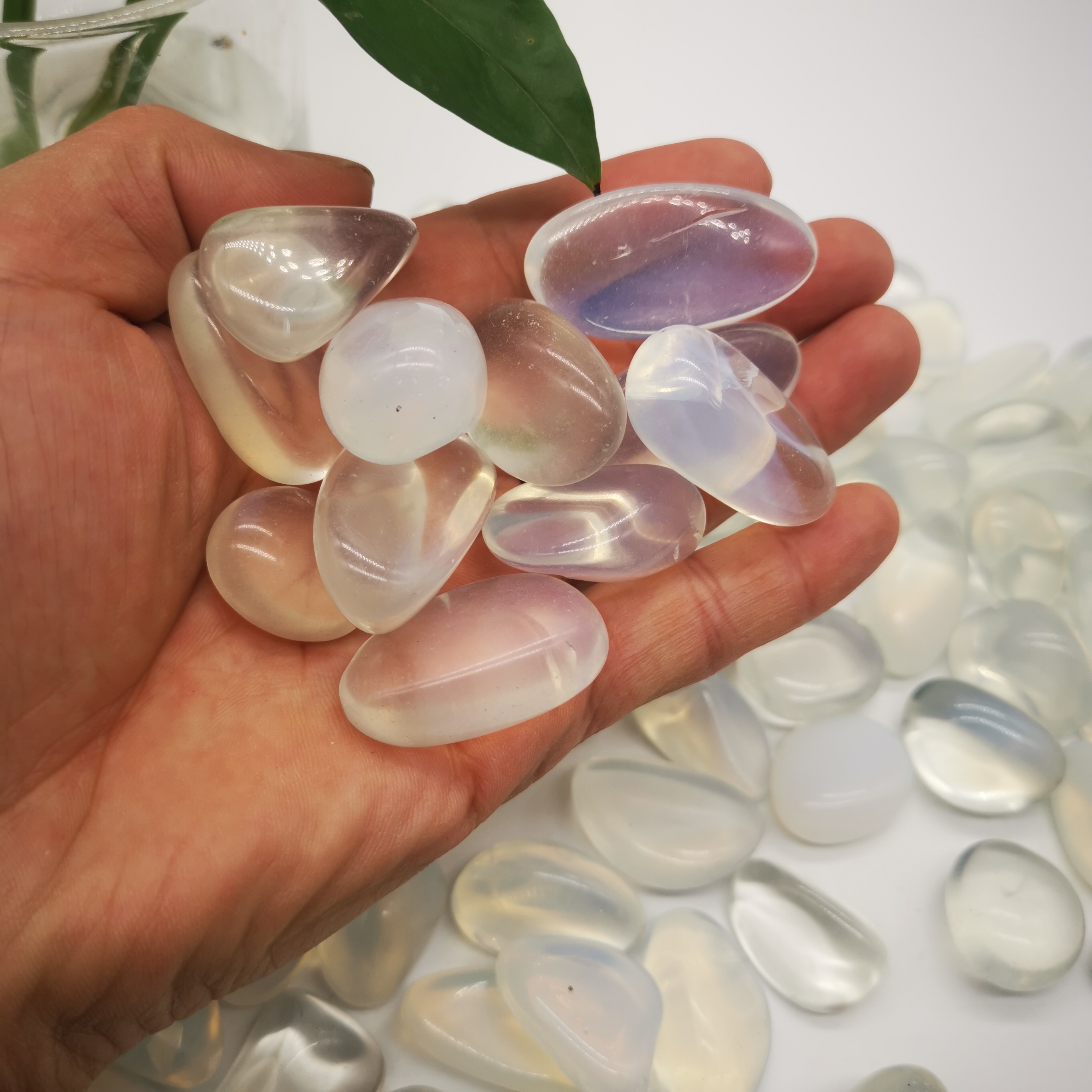 New product bulk sale stone crystals tumbled 2-3cm natural healing polished small opal stone tumbled stone for decoration