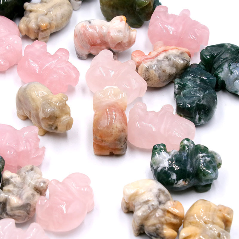 Wholesale Natural Gemstone Healing Crystal Animal Hand Carved Crafts 1.5 inch Crystal Carvings Pig Decoration For Souvenirs