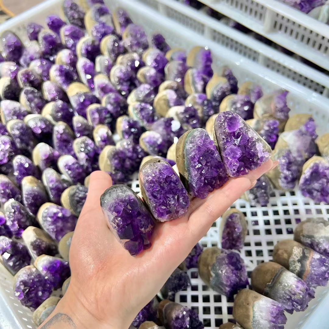 Wholesale high quality small crystal cluster gemstone healing natural amethyst cluster crystal crafts for decoration