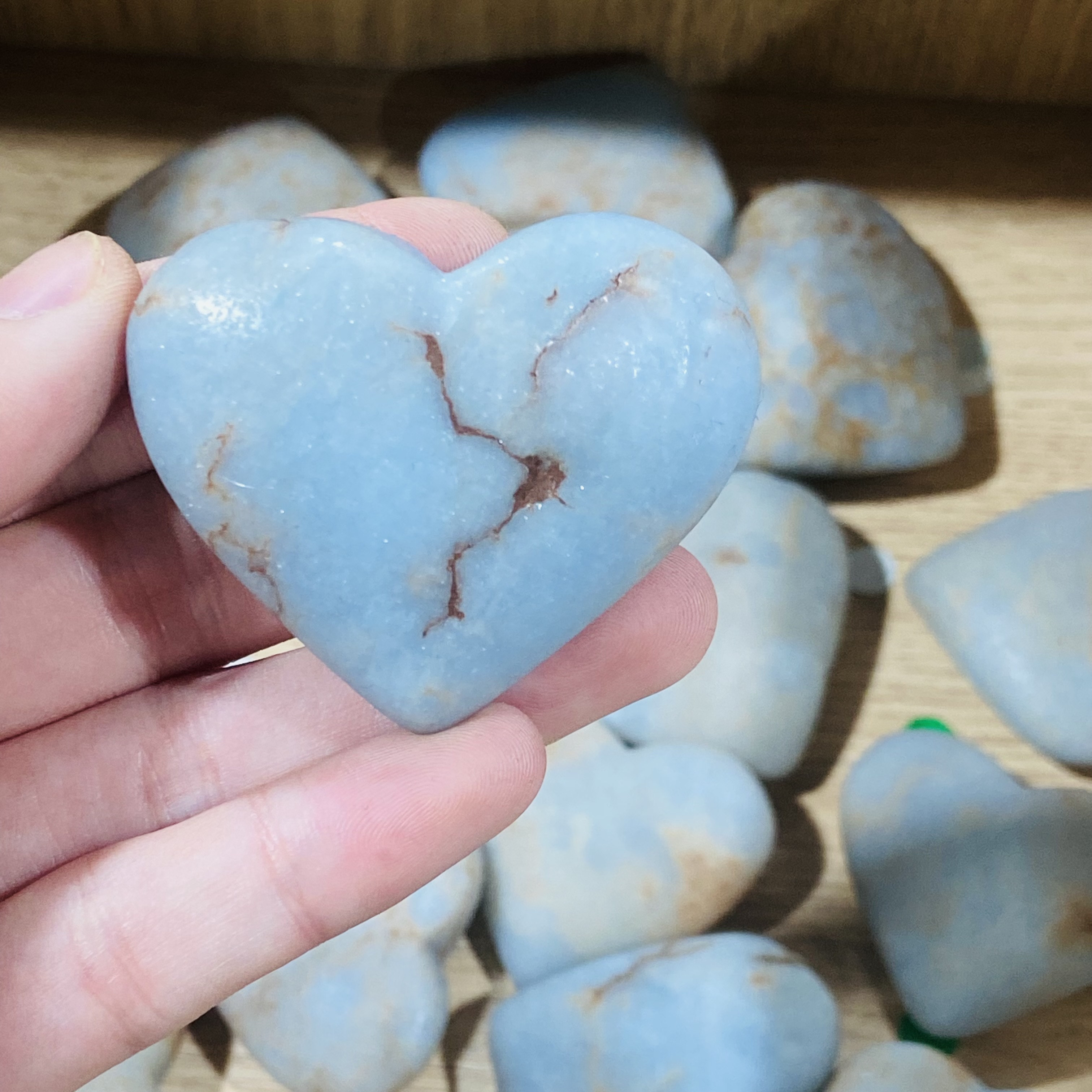 Natural crystals healing angel stones heart fengshui crystal craft stone for decoration and gifts