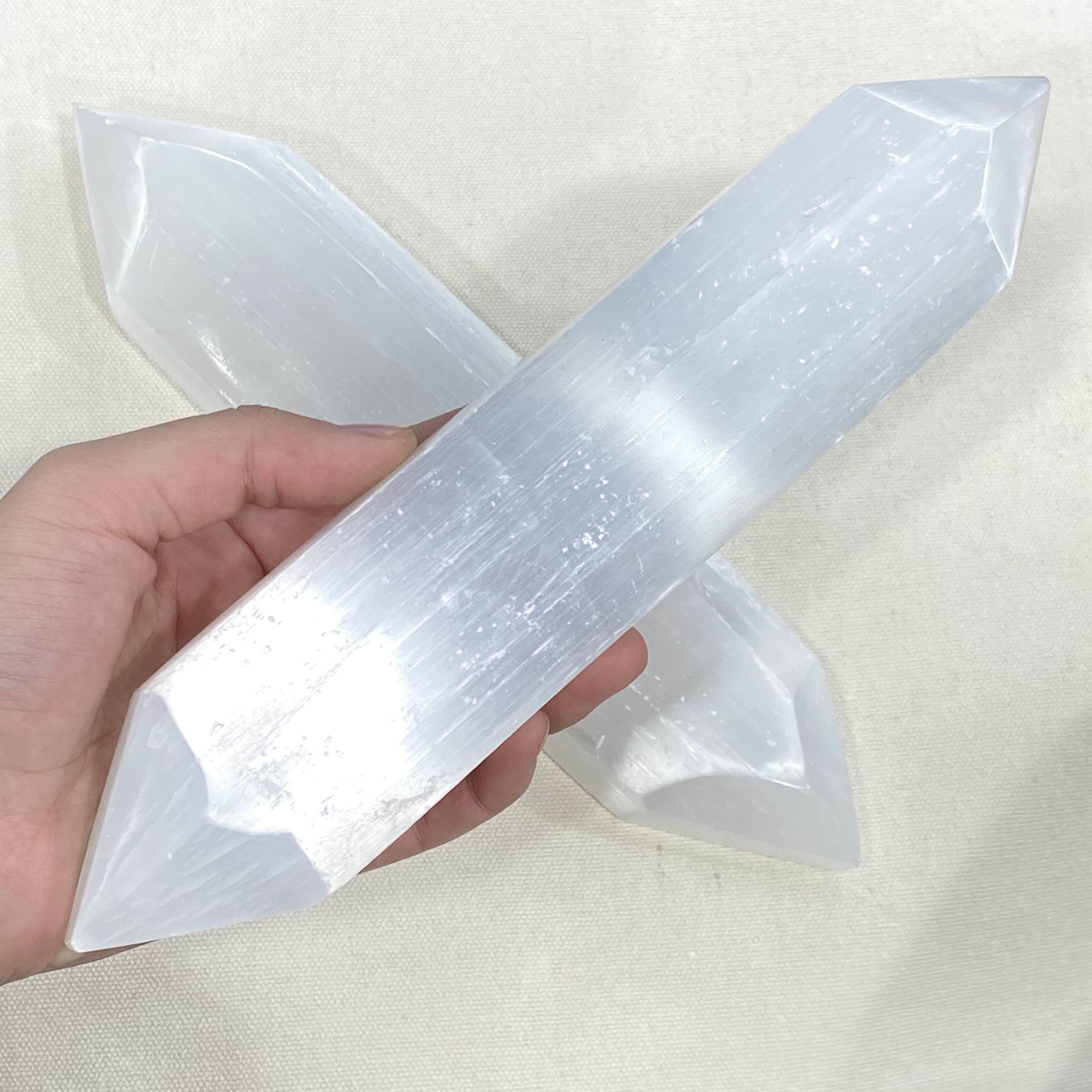 wholesale high quality two point Selenite tower healing crystal Selenite stone for decoration and energy