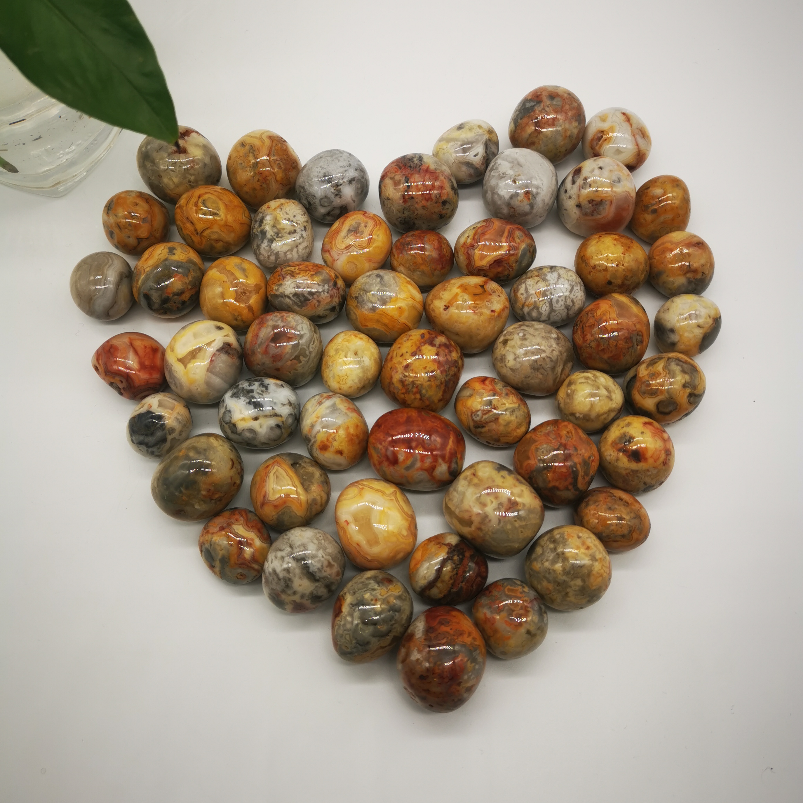 Wholesale Bulk Reiki Gems Decoration Natural Polishing Crazy Agate Crystal Gravel Tumbled Stone for Healing