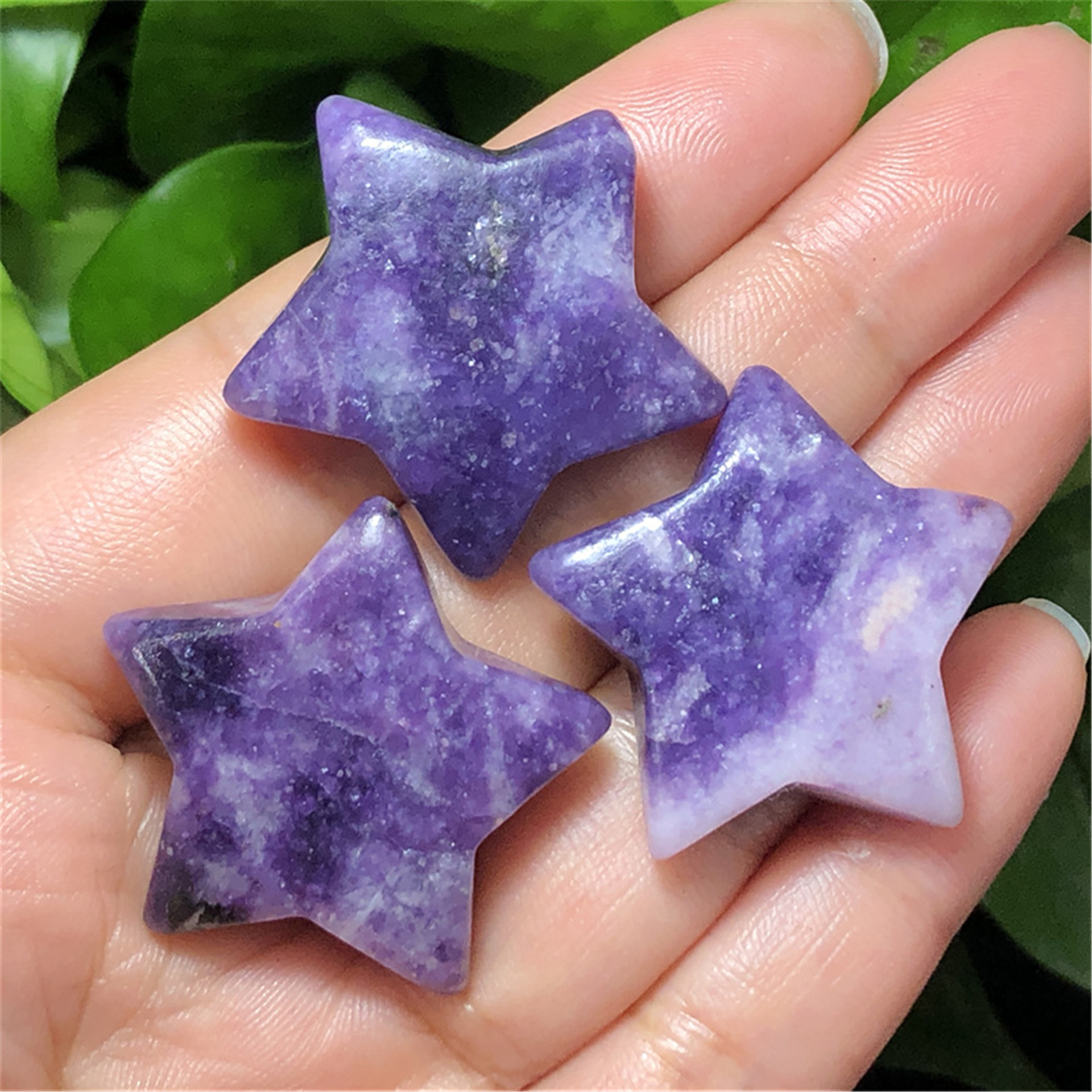 Wholesale high quality natural crystal healing stone purple mica star carving craft decoration and gifts