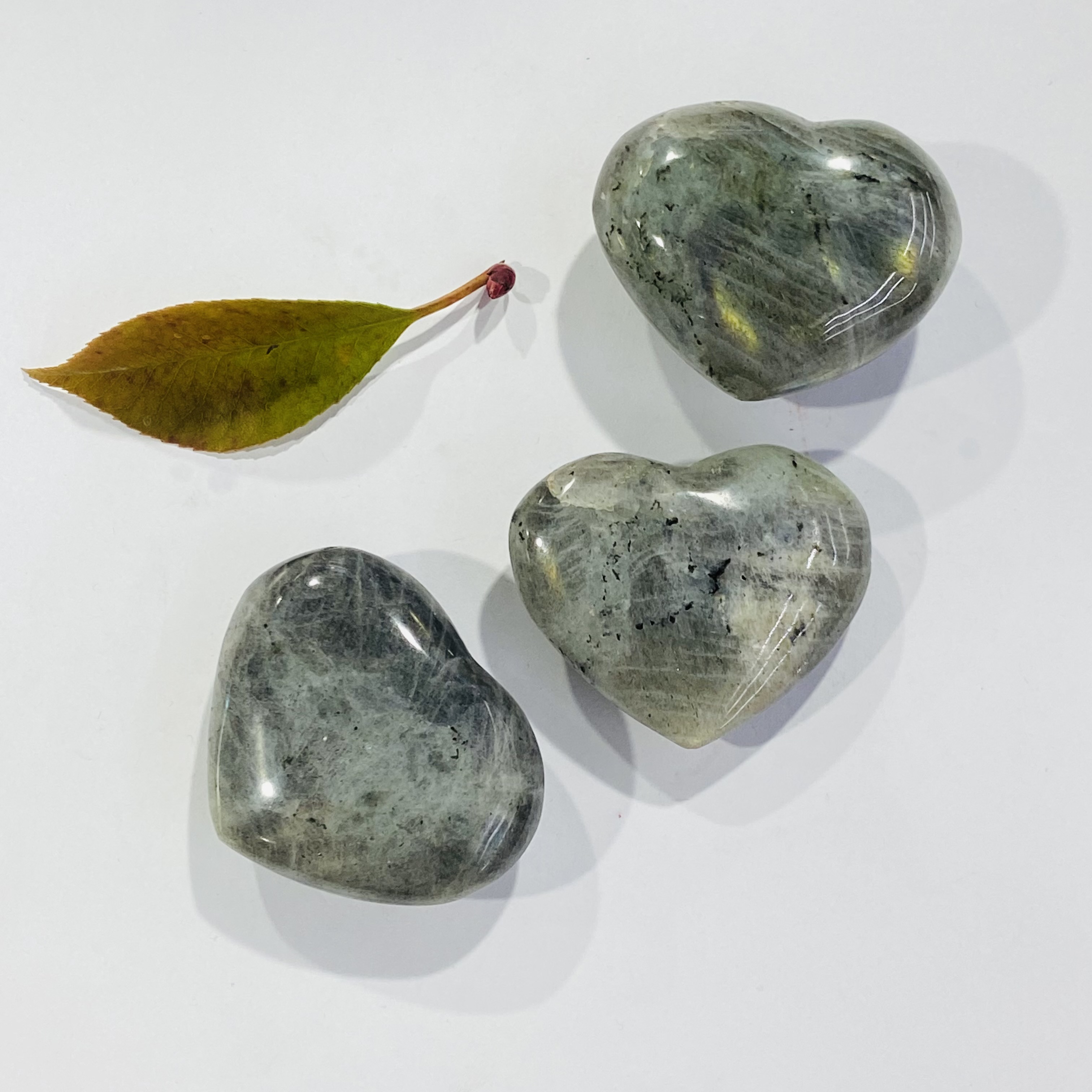 High quality Natural crystals healing stones labradorite stone Crystal hearts healing crystal for decoration and gifts