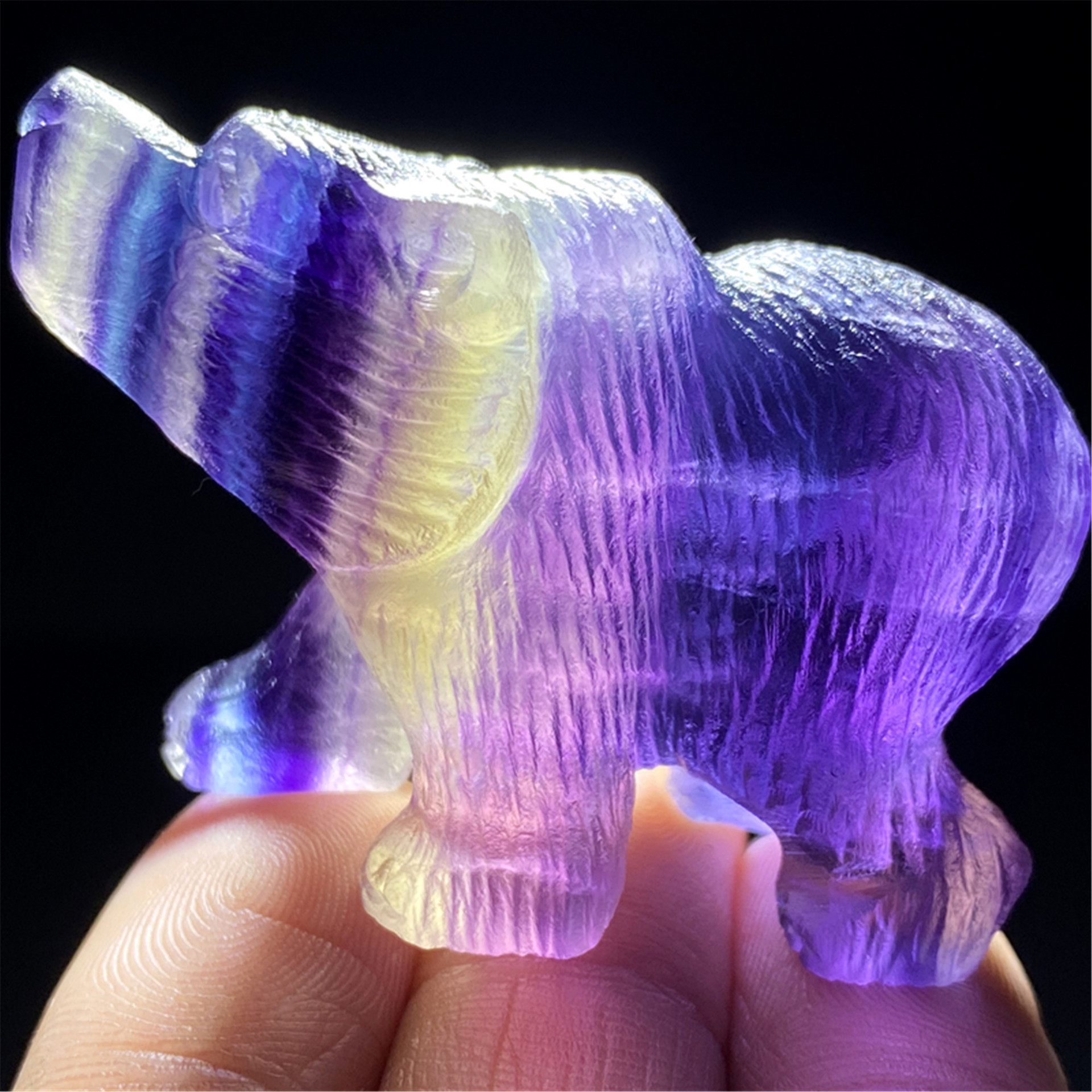 SAMEI JEWELRY Wholesale good price Hand Carved Crafts 2 inches colorful fluorite bear crystal animal carving for decoration