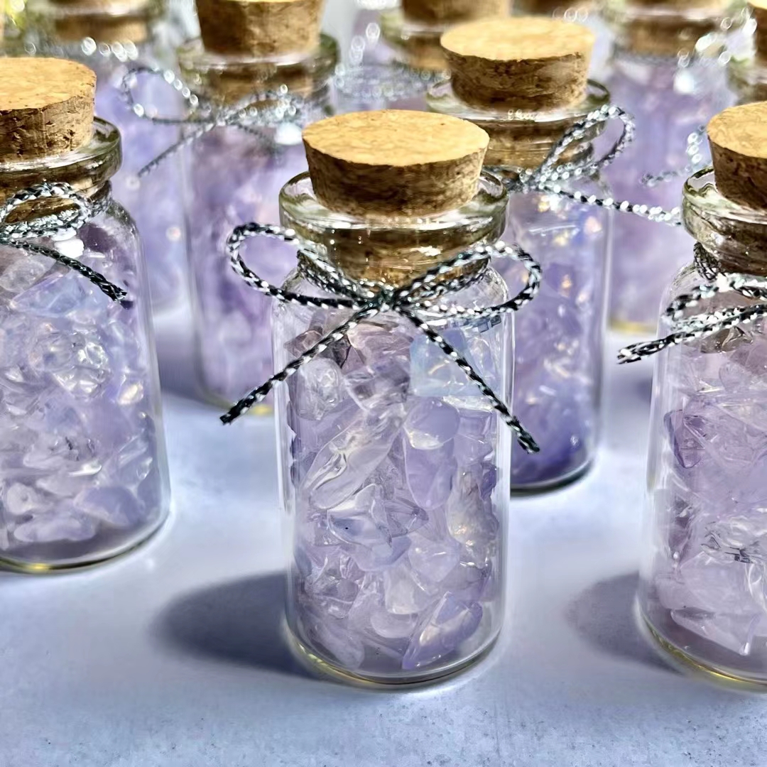 Natural purple jade crystal energy stone gravel healing polished mini amethyst crystal tumble stone wish bottle for gifts box