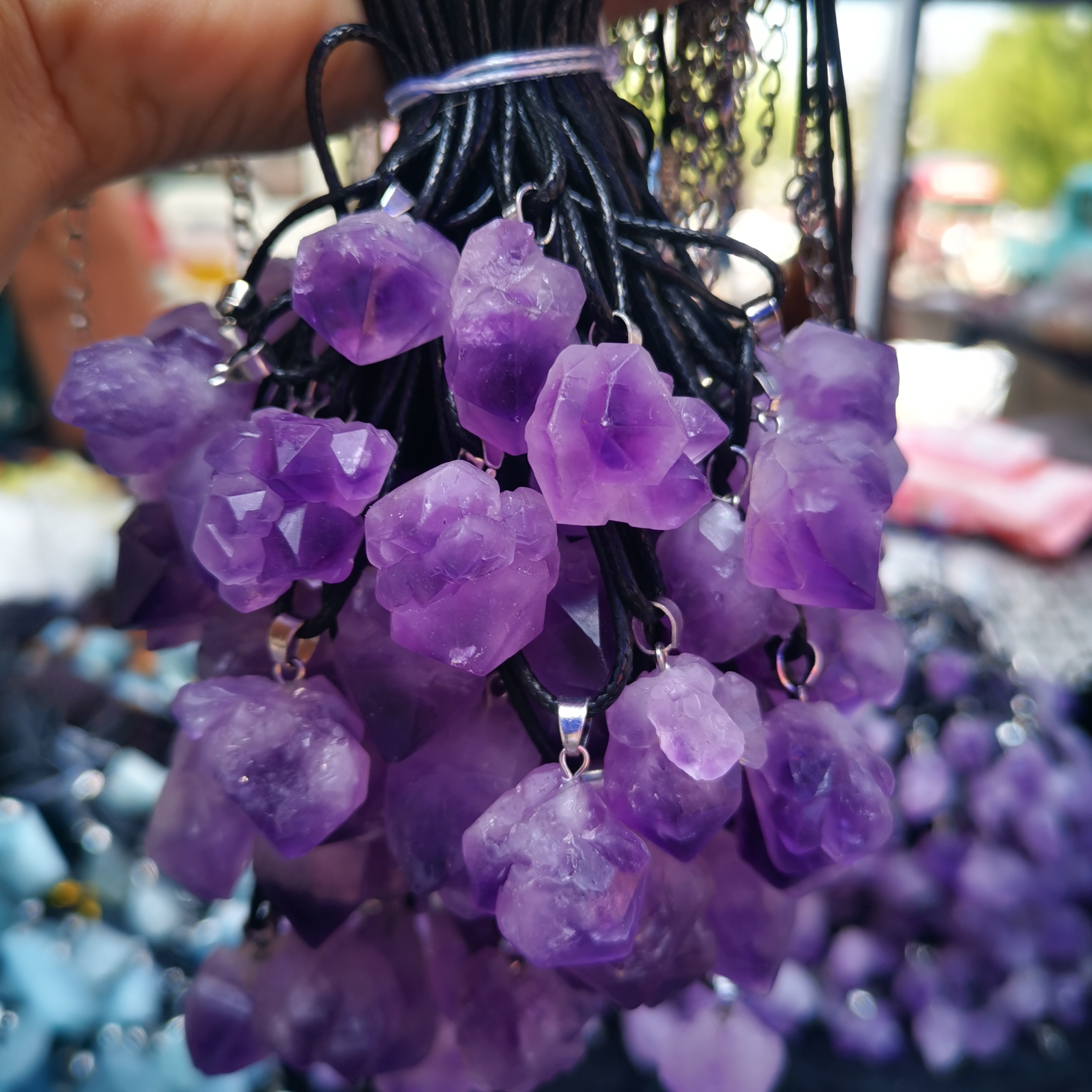 Wholesale amethyst stone natural healing reiki raw small amethyst flower jewelry crystal pendant for decoration