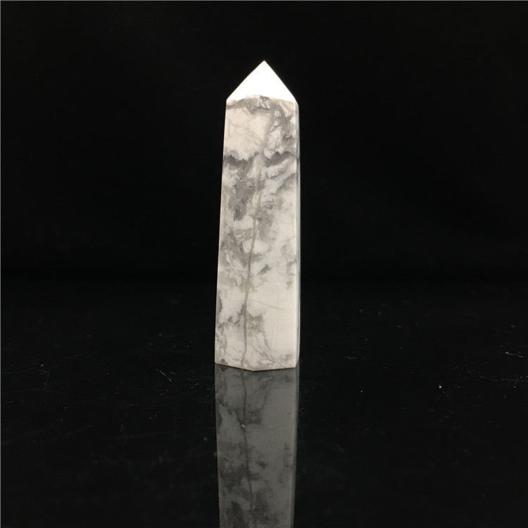 Top quality crystal natural stone small crystal tower point wholesale white pine stone quartz crystal tower for fengshui