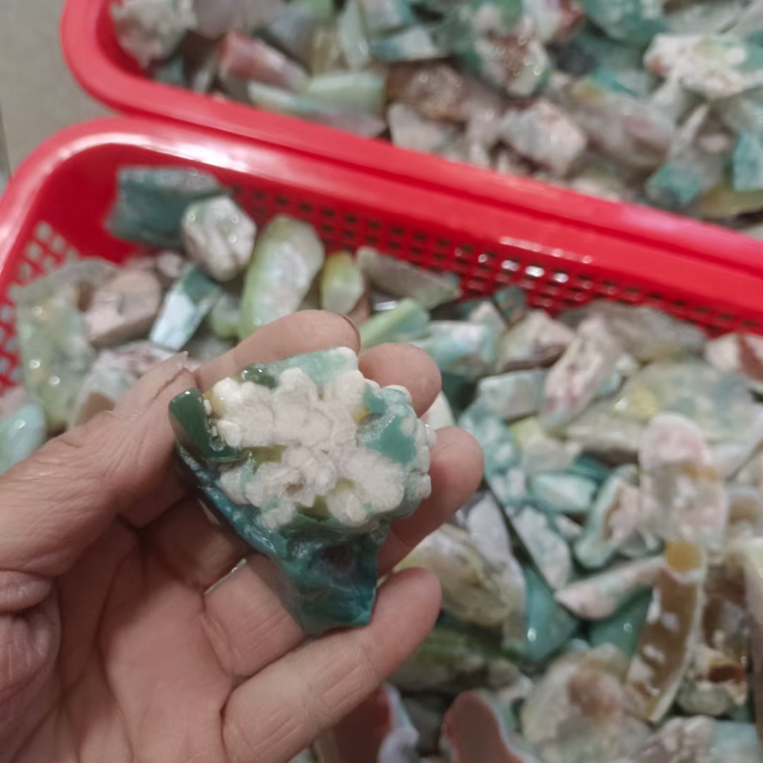 Crystal healing tumbled stones natural polishing green cherry blossom agate crystal gravel tumbled stones wholesale