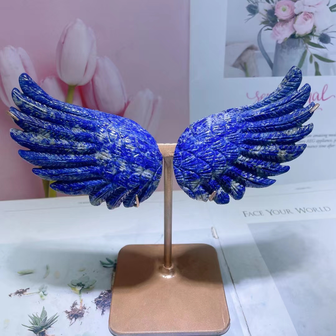 Natural hand carved crystal crafts wholesale healing reiki lapis lazuli crystal wings carving for decoration