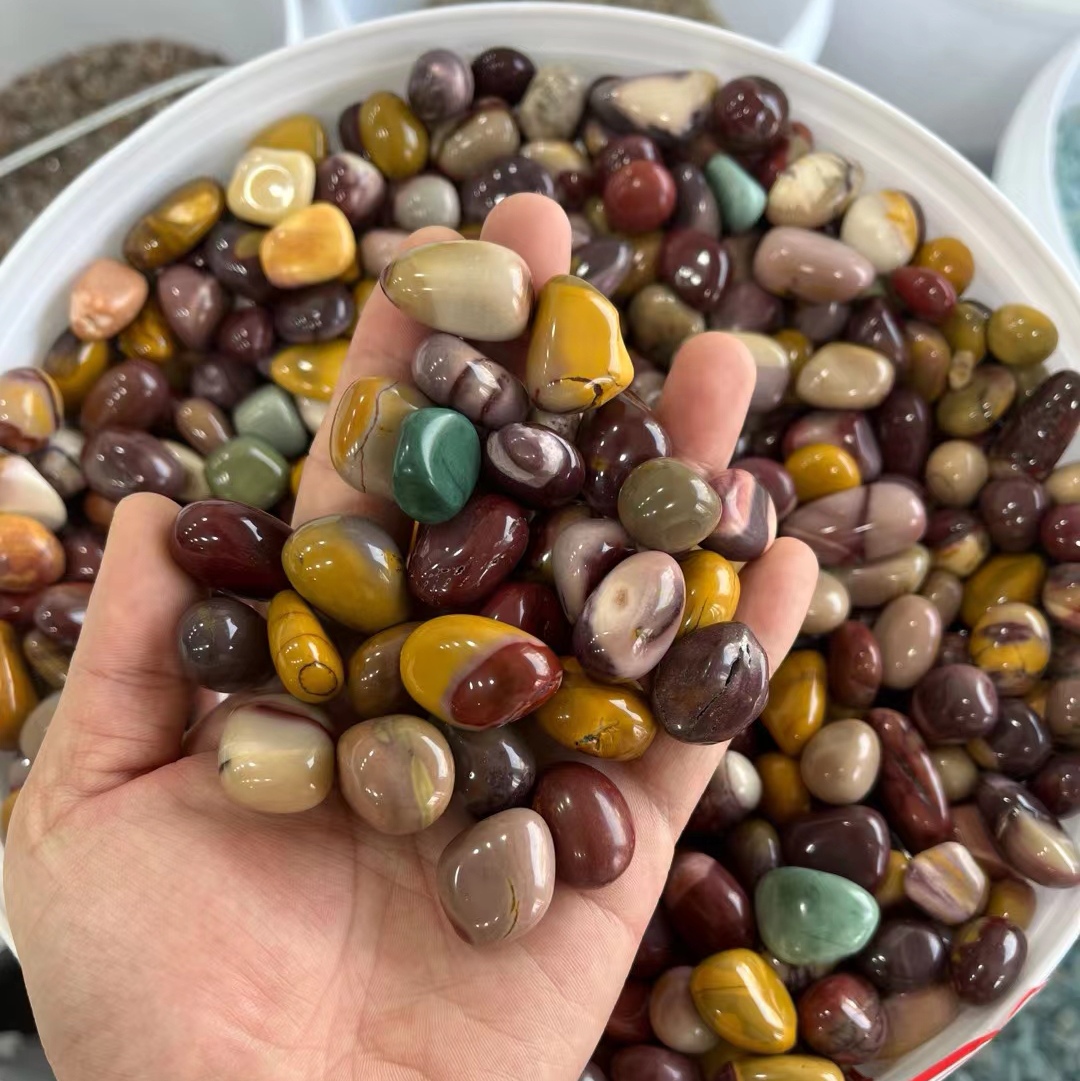 Hot selling natural reiki crystal gravel wholesale variety healing polished crystal tumble stones decoration for fengshui